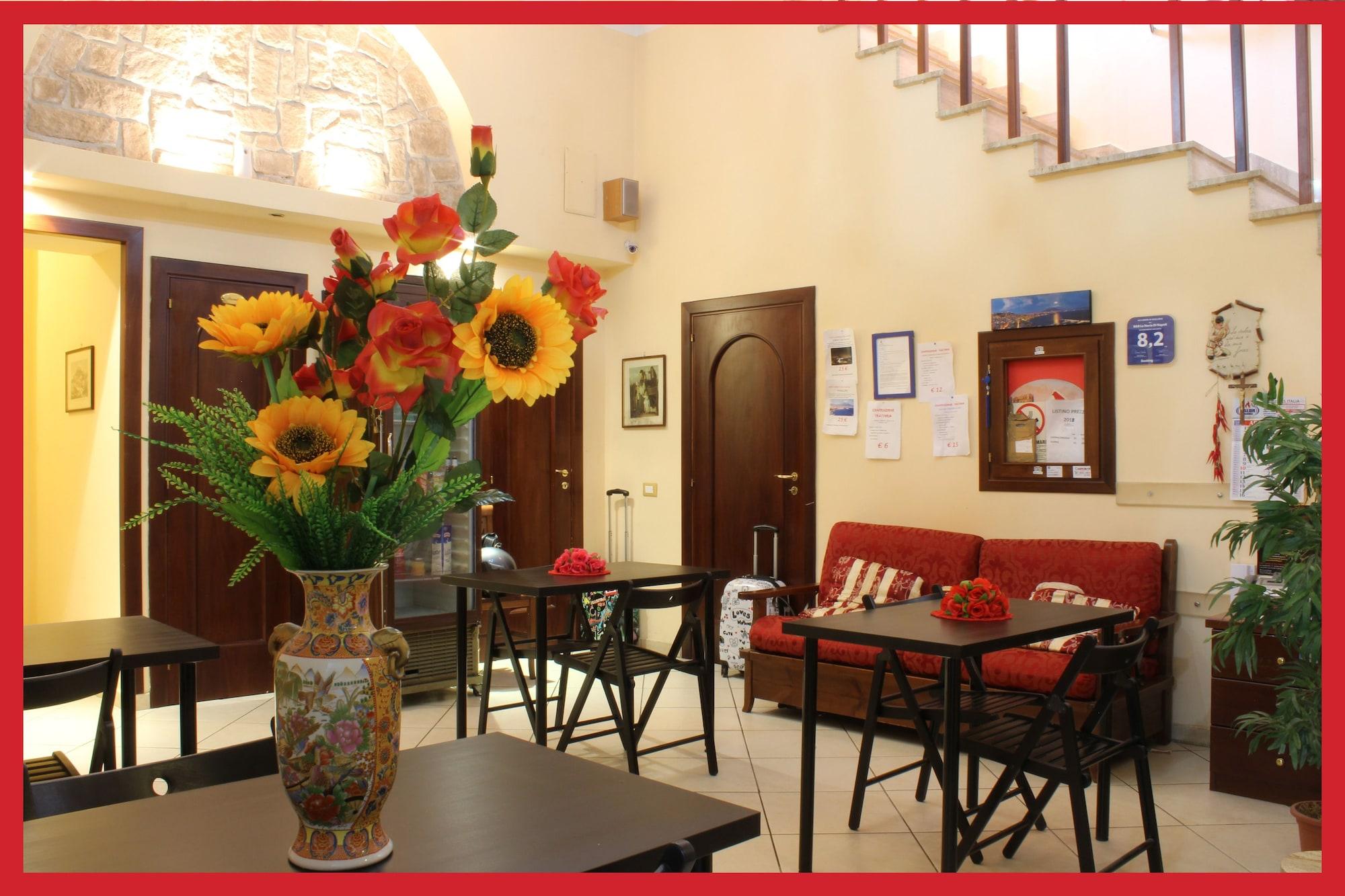 Vista Lobby B&B La Storia di Napoli