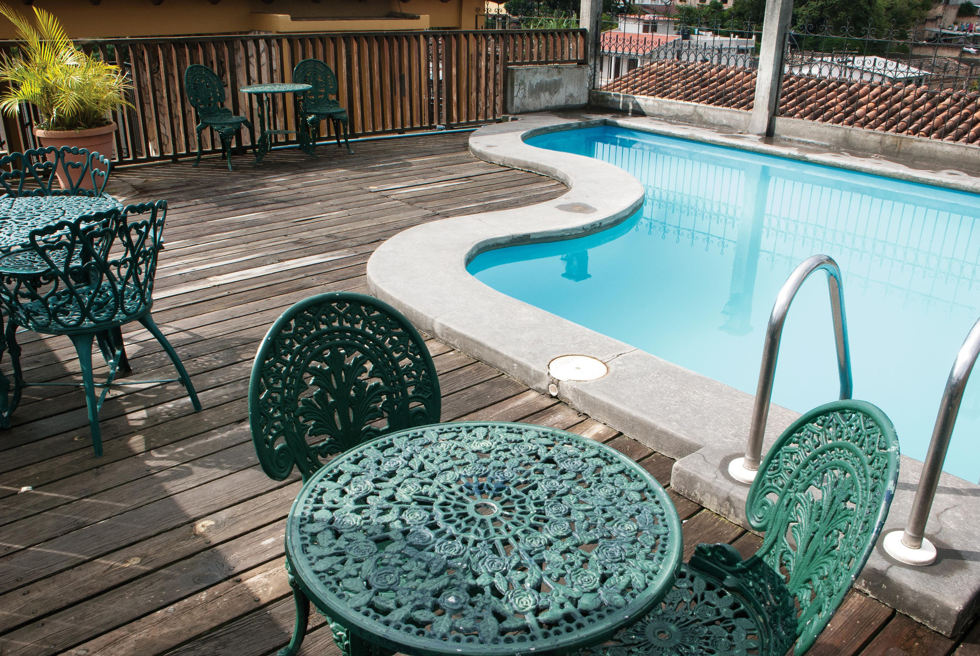 Vista Piscina Hotel Elvir