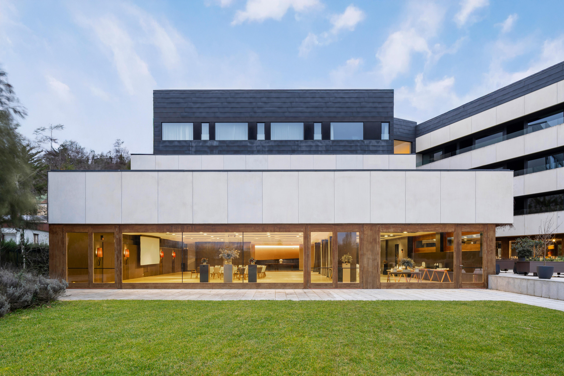 Vista Exterior Eurostars Pamplona