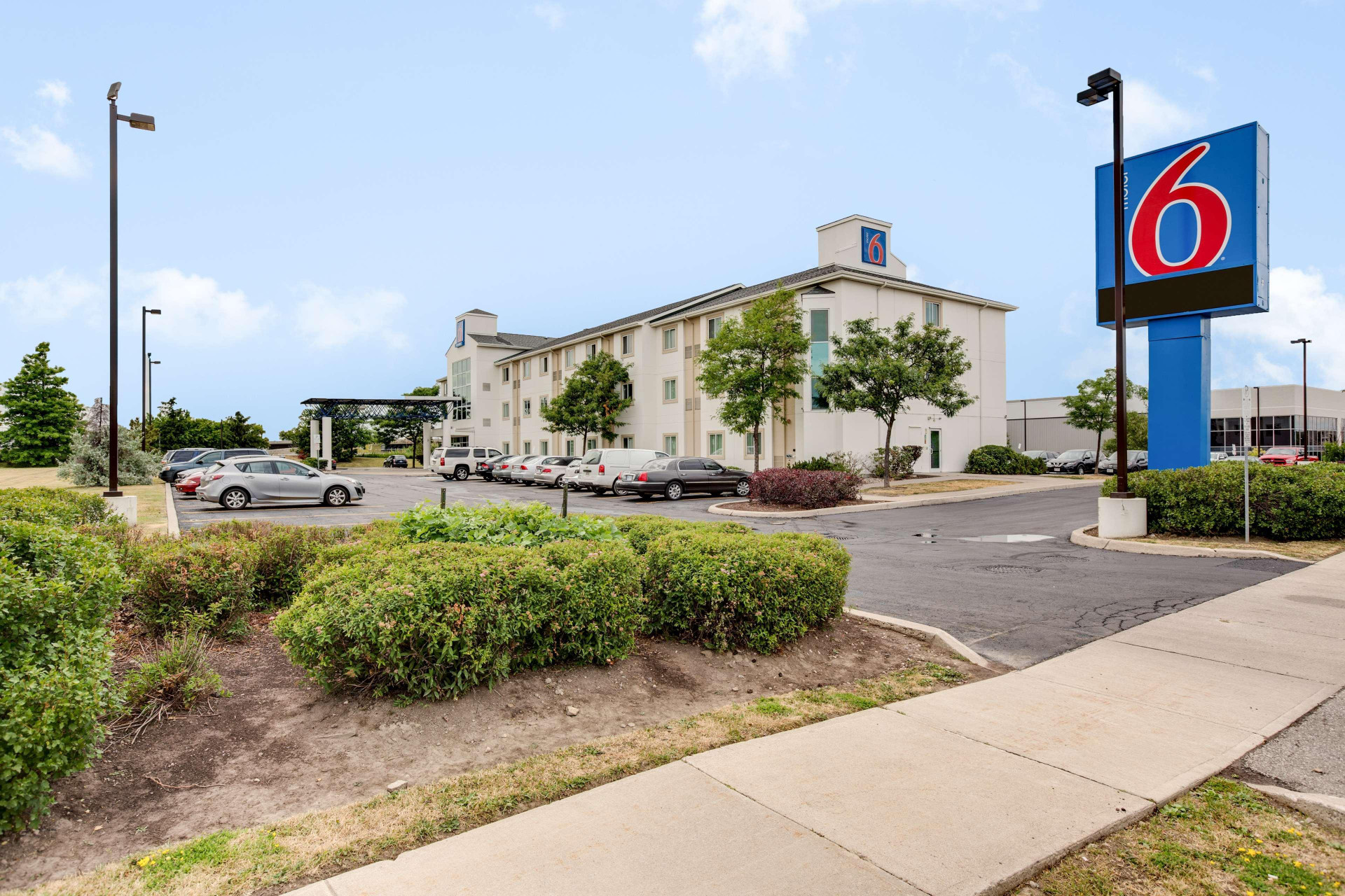 Vista Exterior Motel 6 Brampton, ON - Toronto