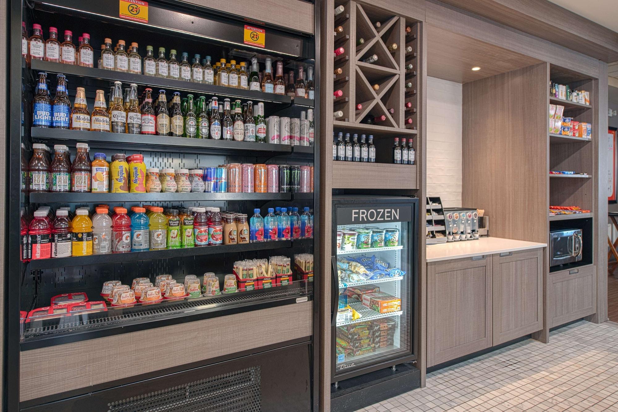 Bar/Salón Hilton Garden Inn Newport News