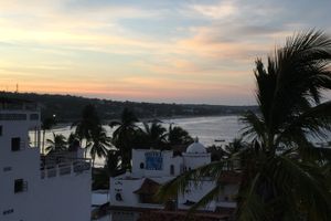 Alojamiento - Mayflower Hotel & Hostal