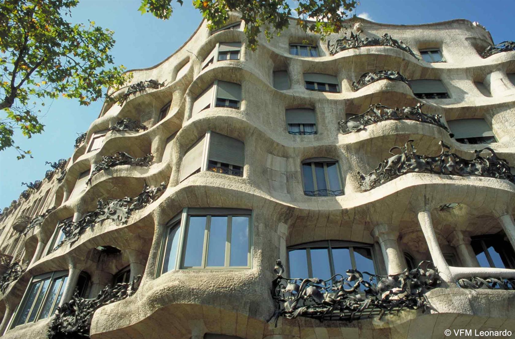 Vista Exterior ibis Barcelona Centro Sagrada Familia