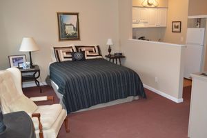 Alojamiento - Canal Side Inn