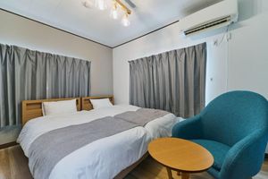 Alquiler Vacacional - Inuyama Castle within 10 minutes/80-inch movie theater/free parking/6 beds + 1 sofa bed/83 sq.m./Up to 10 guests/mono rental/coffee maker available