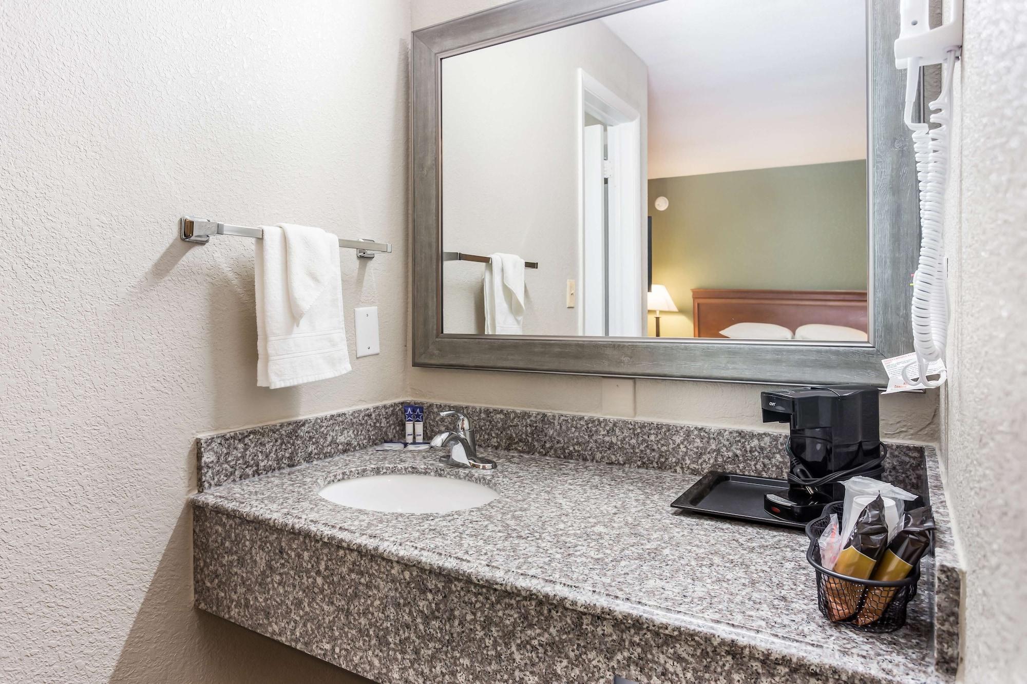 Equipamiento de Habitación Americas Best Value Inn Lebanon, MO
