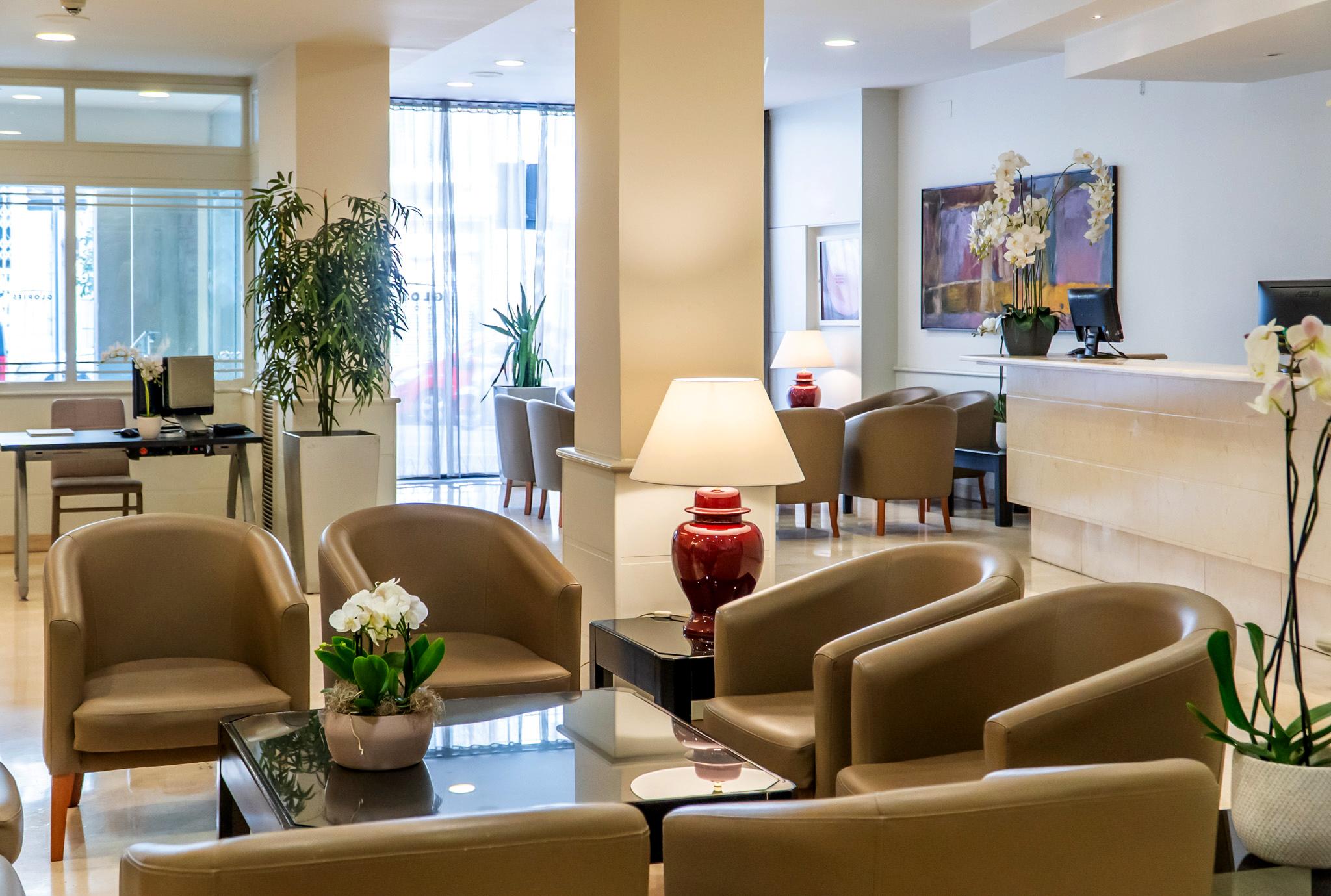 Vista Lobby Hotel Glories