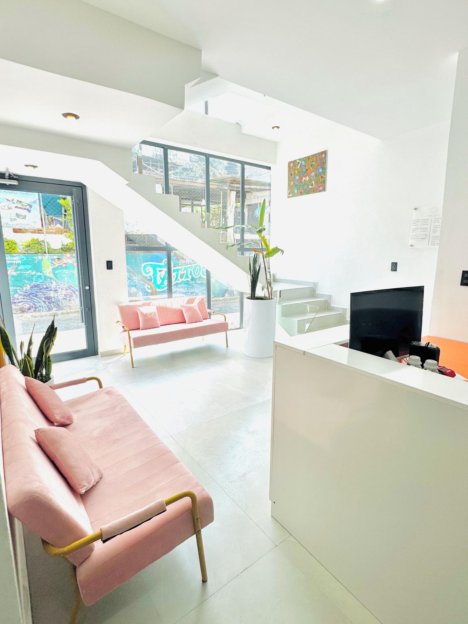 Vista Lobby Luxury Atitlan Suites