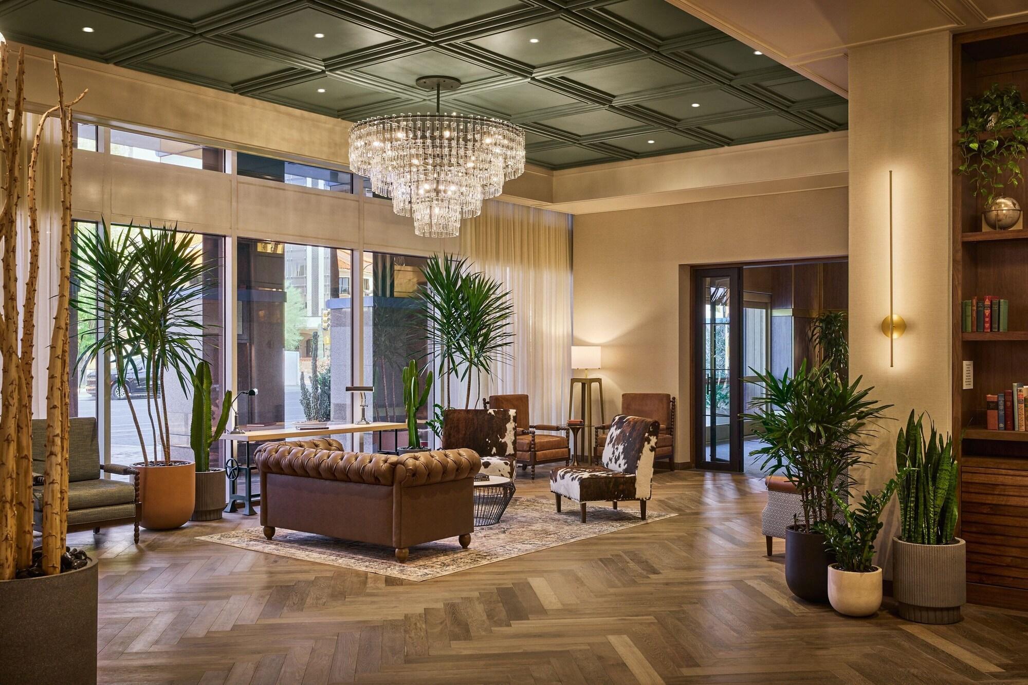 Vista Lobby The Leo Kent Hotel, Tucson, a Tribute Portfolio Hotel