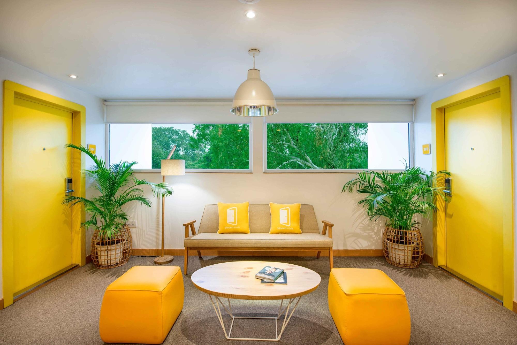 Vista Lobby Bloomrooms @ Janpath