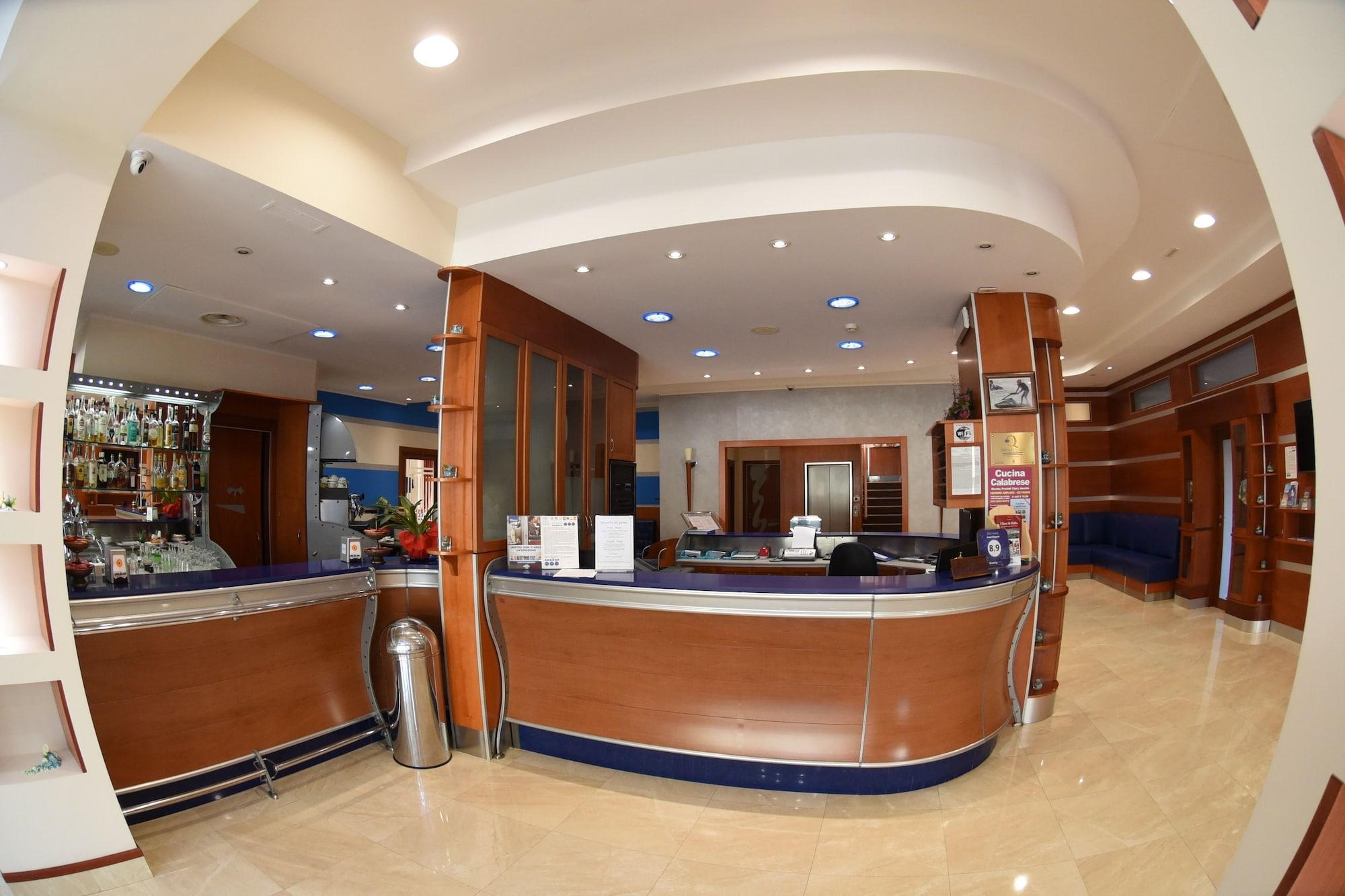 Bar/Salón Hotel Niagara