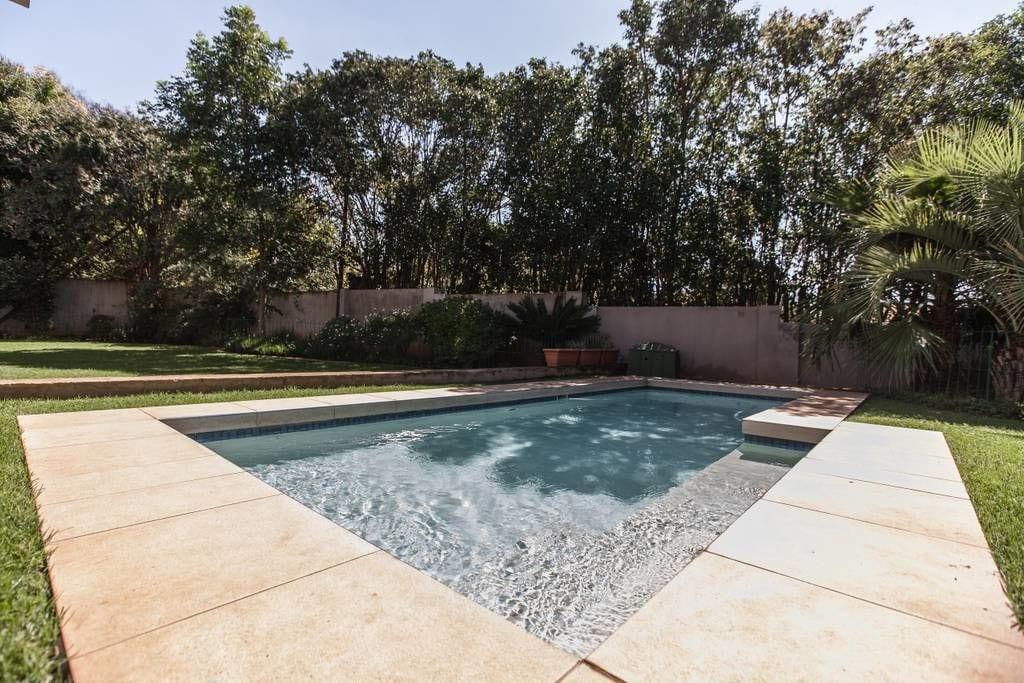 Vista Piscina Houghton Place