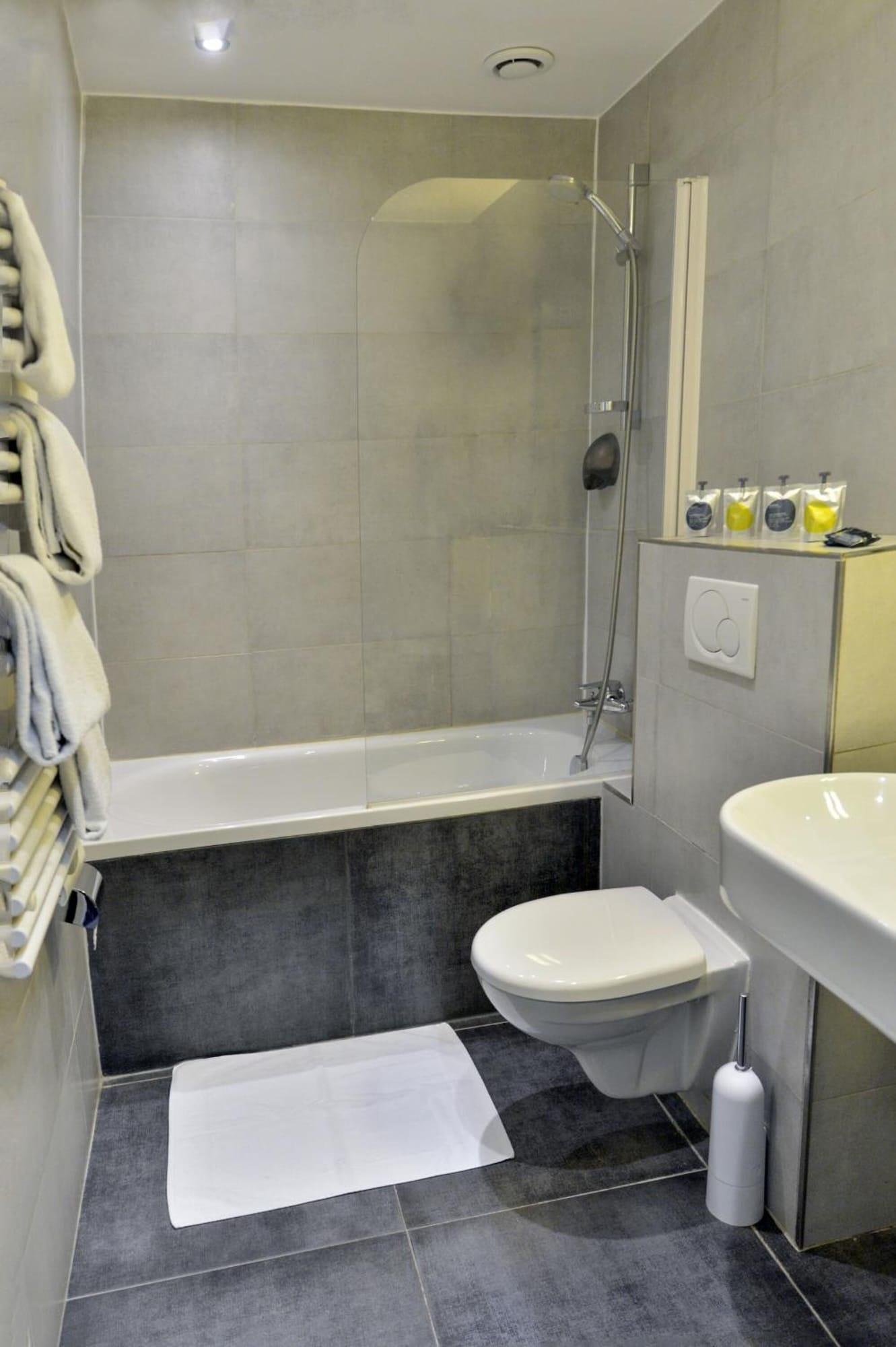 Equipamiento de Habitación Hotel Eugenie