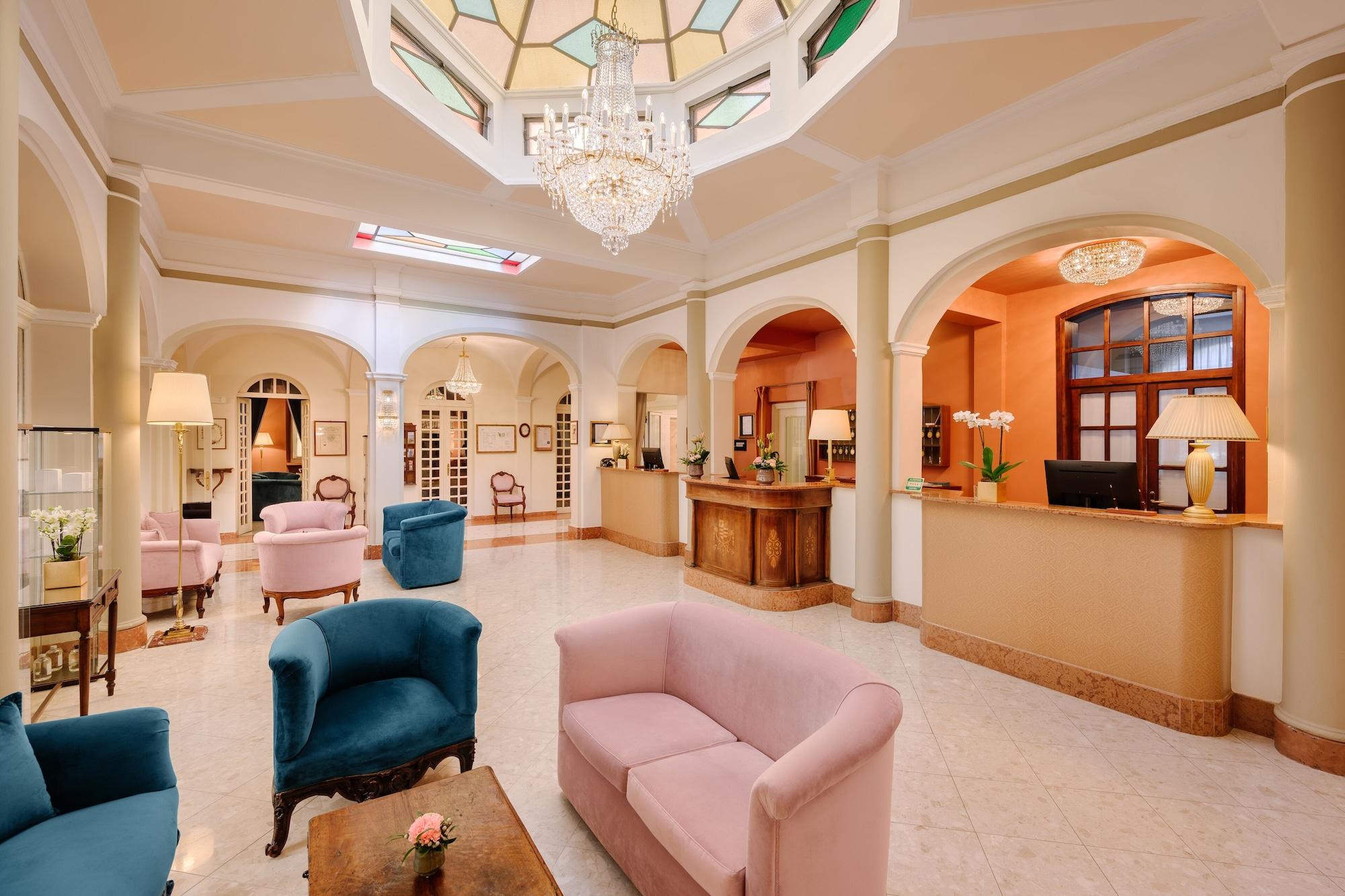 Vista Lobby Hotel Royal Victoria - by R Collection Hotels