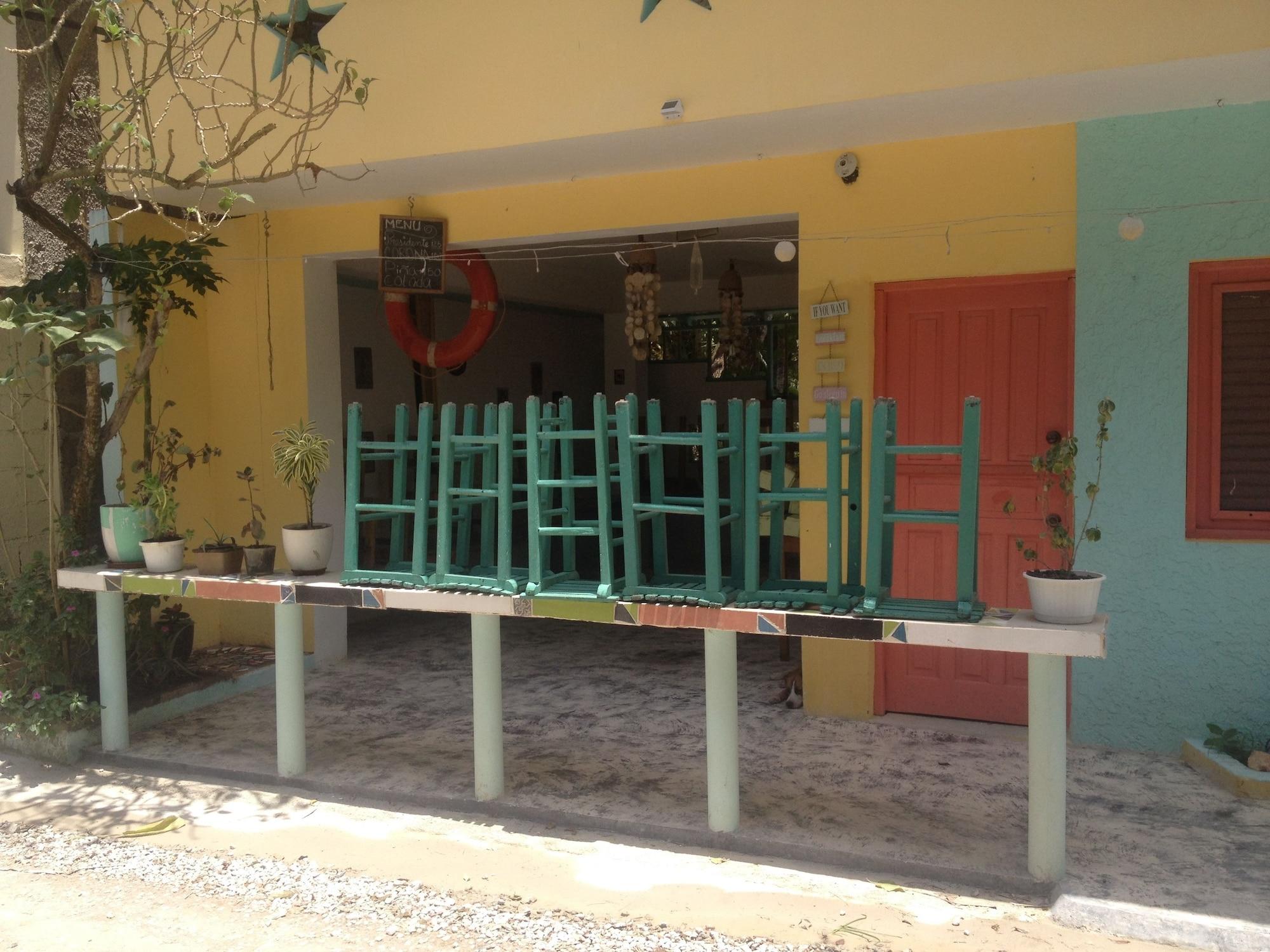Bar/Salón Casa Delfin Guest House
