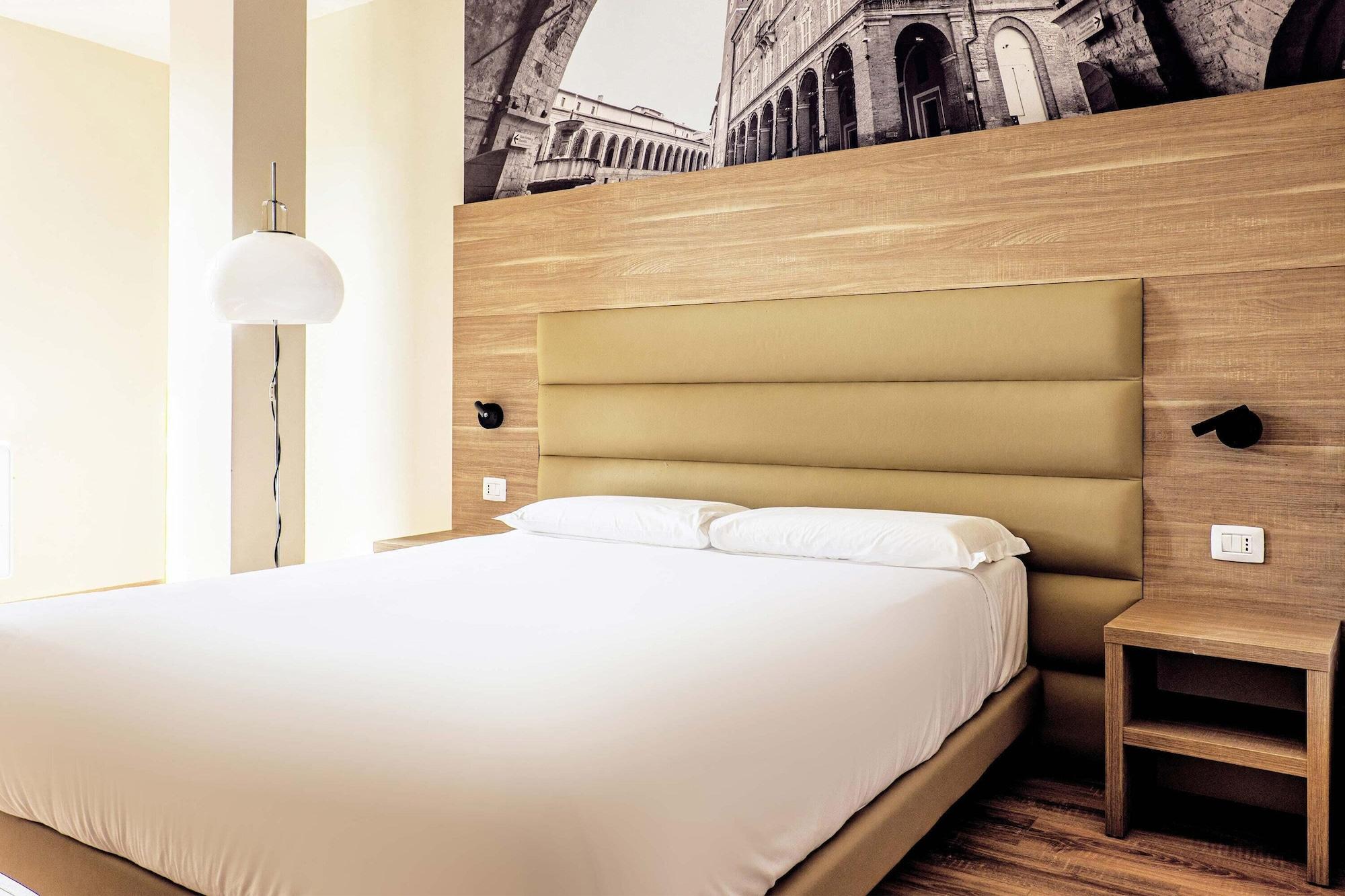 Varios B&B HOTEL Fabriano Janus