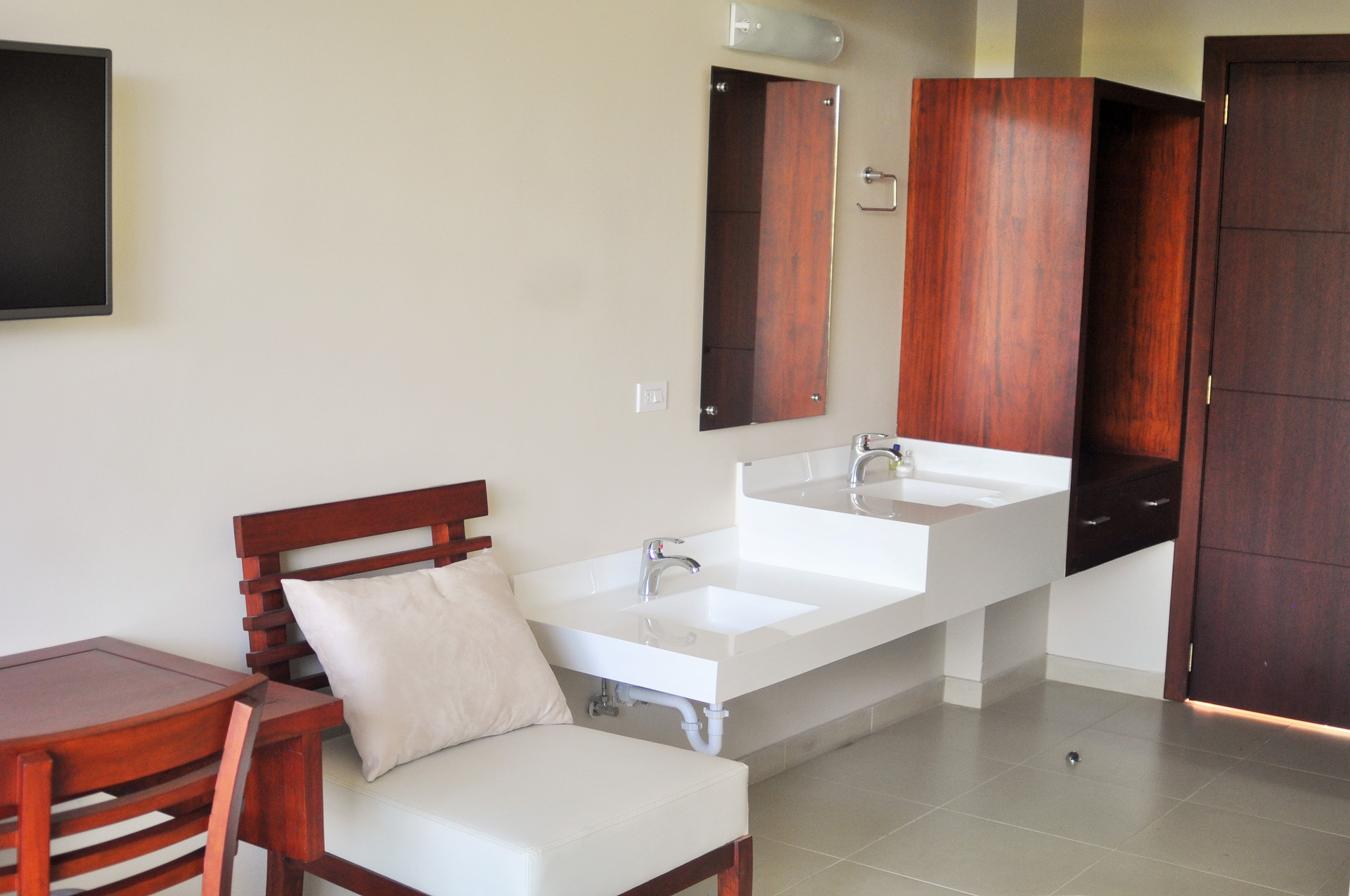 Equipamiento de Habitación Gran Hotel de Lago - Shushufindi