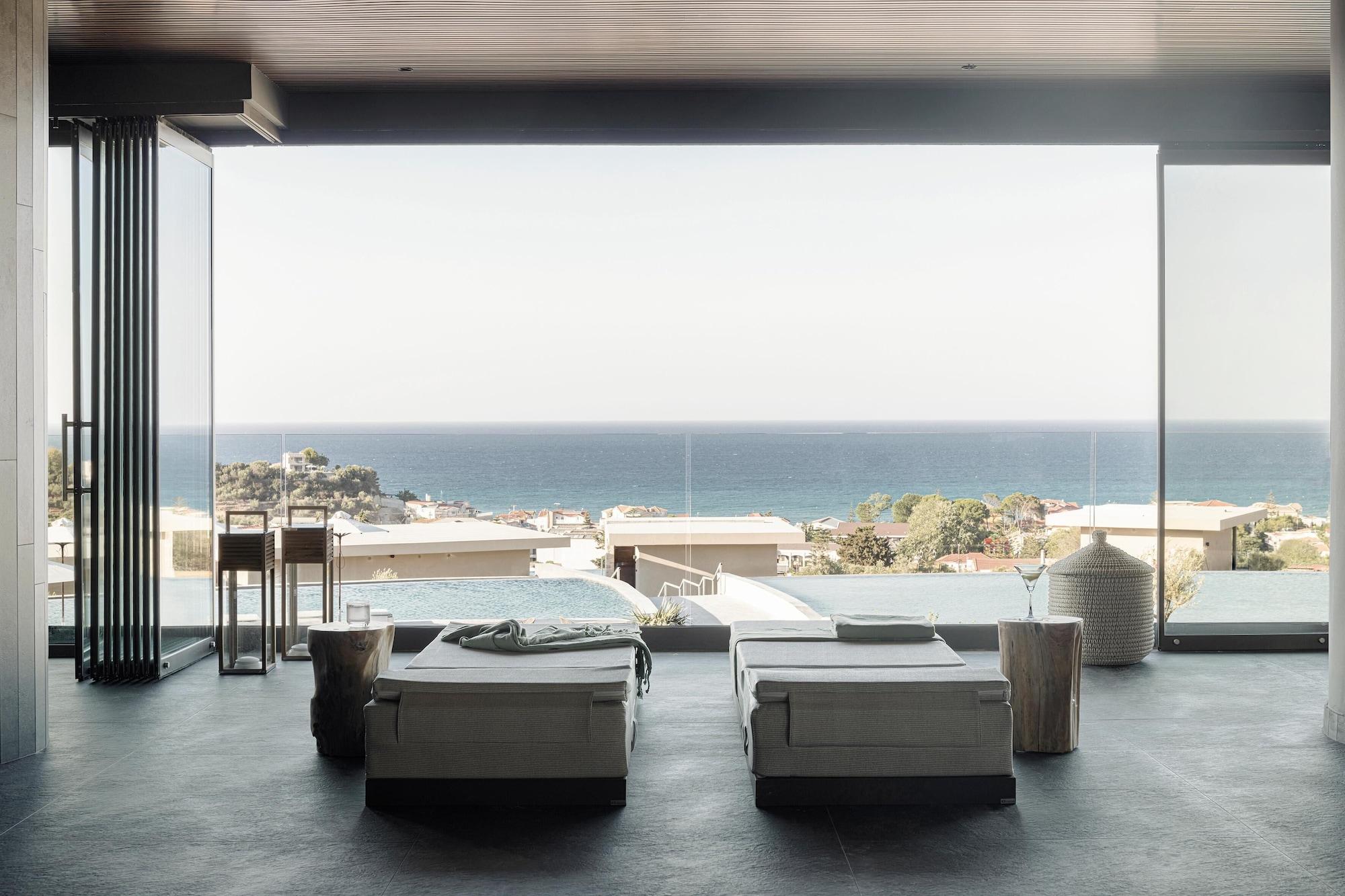 Spa King Jason Zante – Designed for Adults