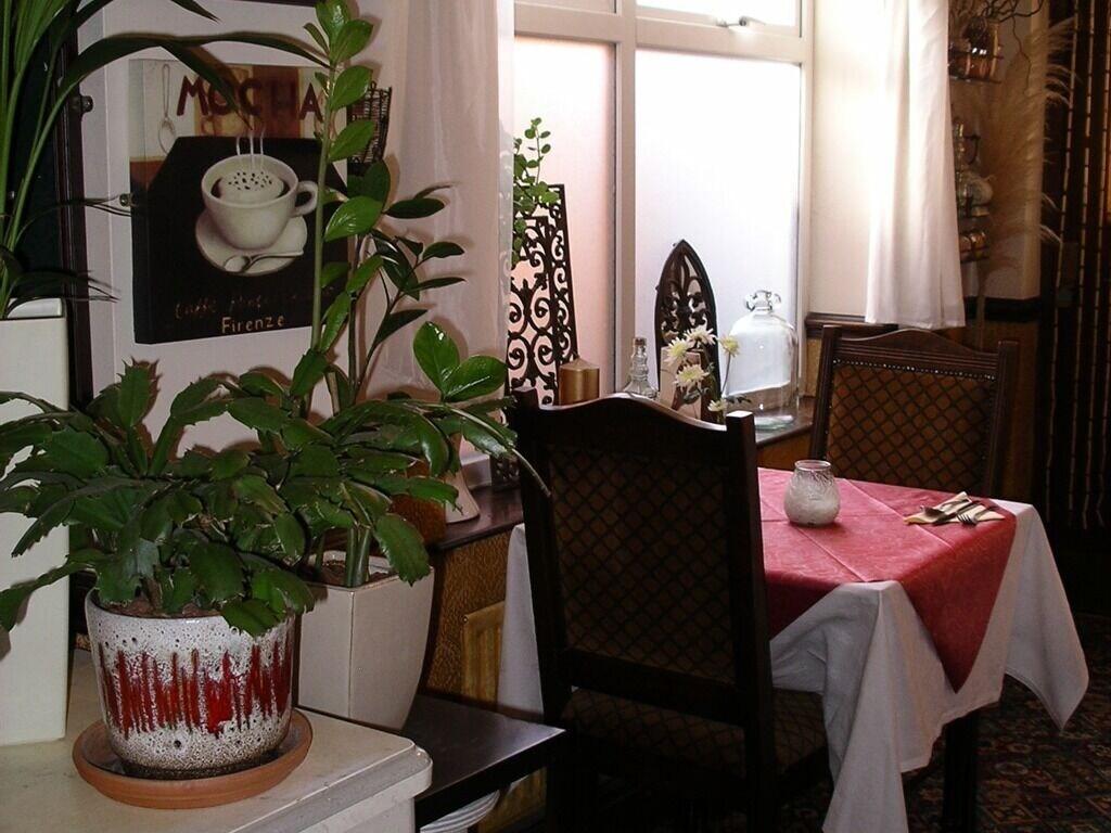 Restaurant OYO La Spada Boutique Hotel