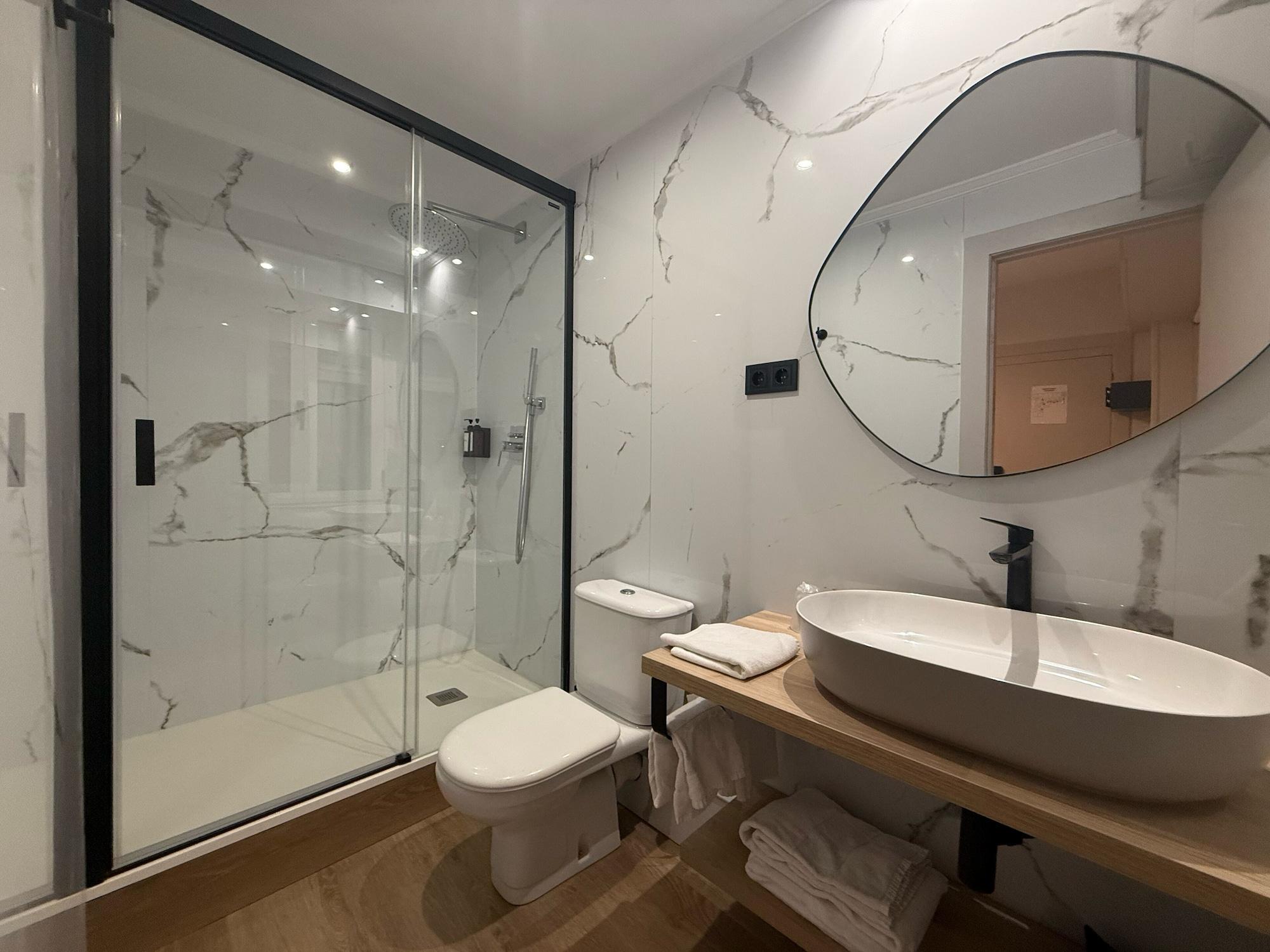 Equipamiento de Habitación PLAZA SANTANDER