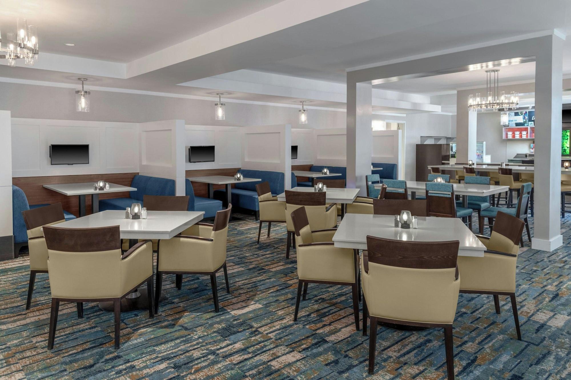 Restaurant Courtyard Palo Alto Los Altos