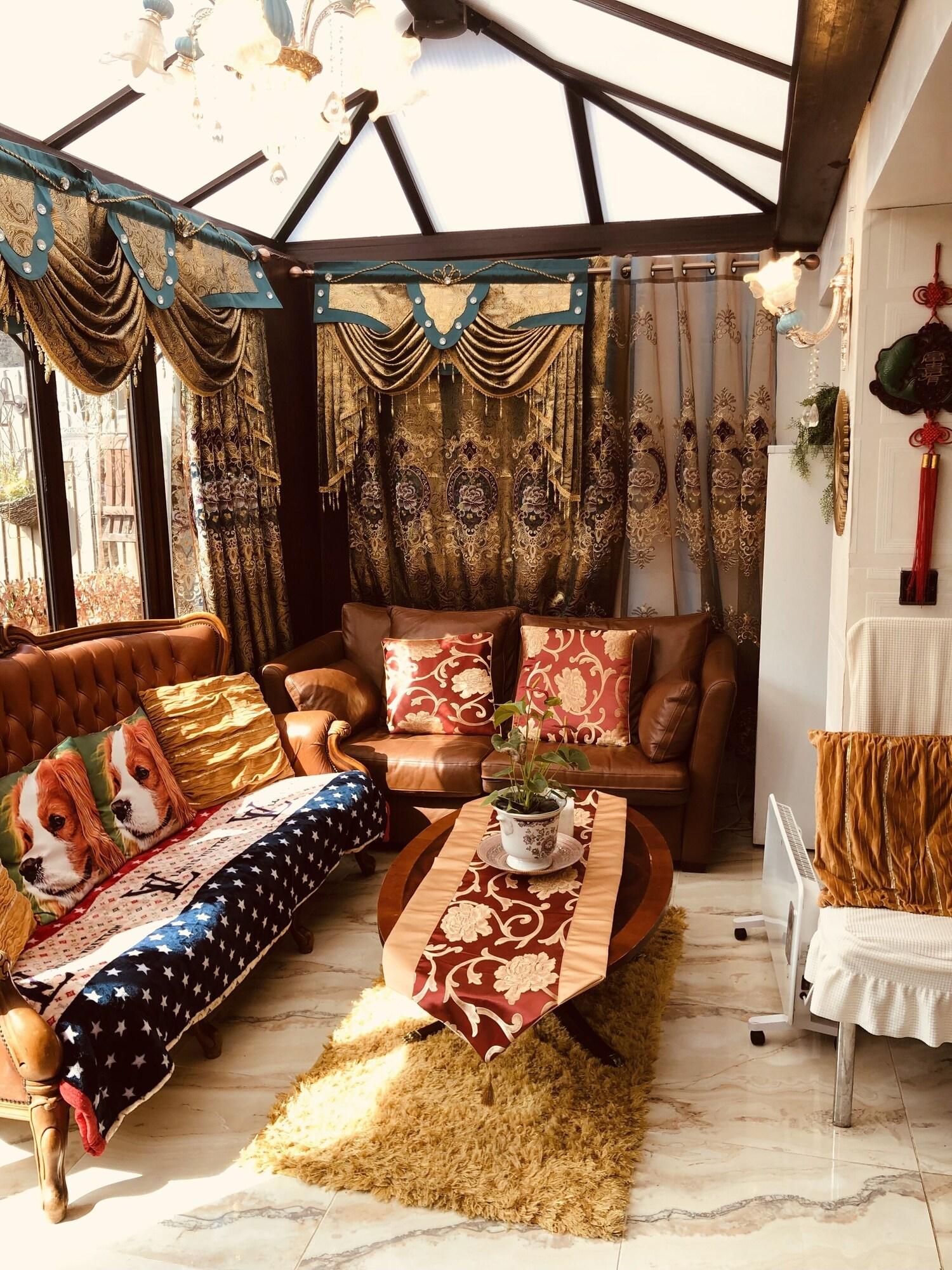 Comodidades del Alojamiento Centrally Located 4 Bedroom House