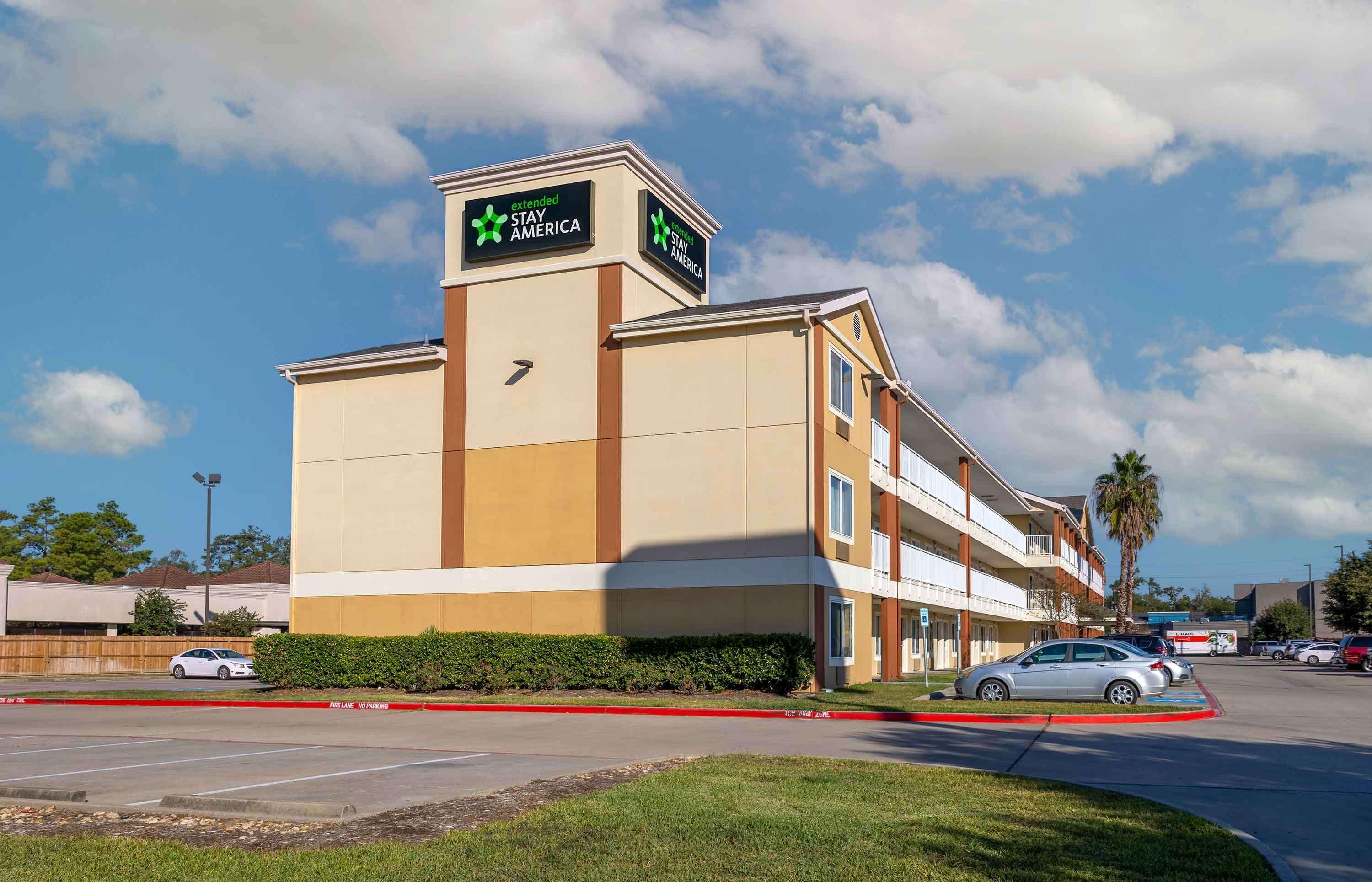Vista Exterior Extended Stay America Suites Houston The Woodlands