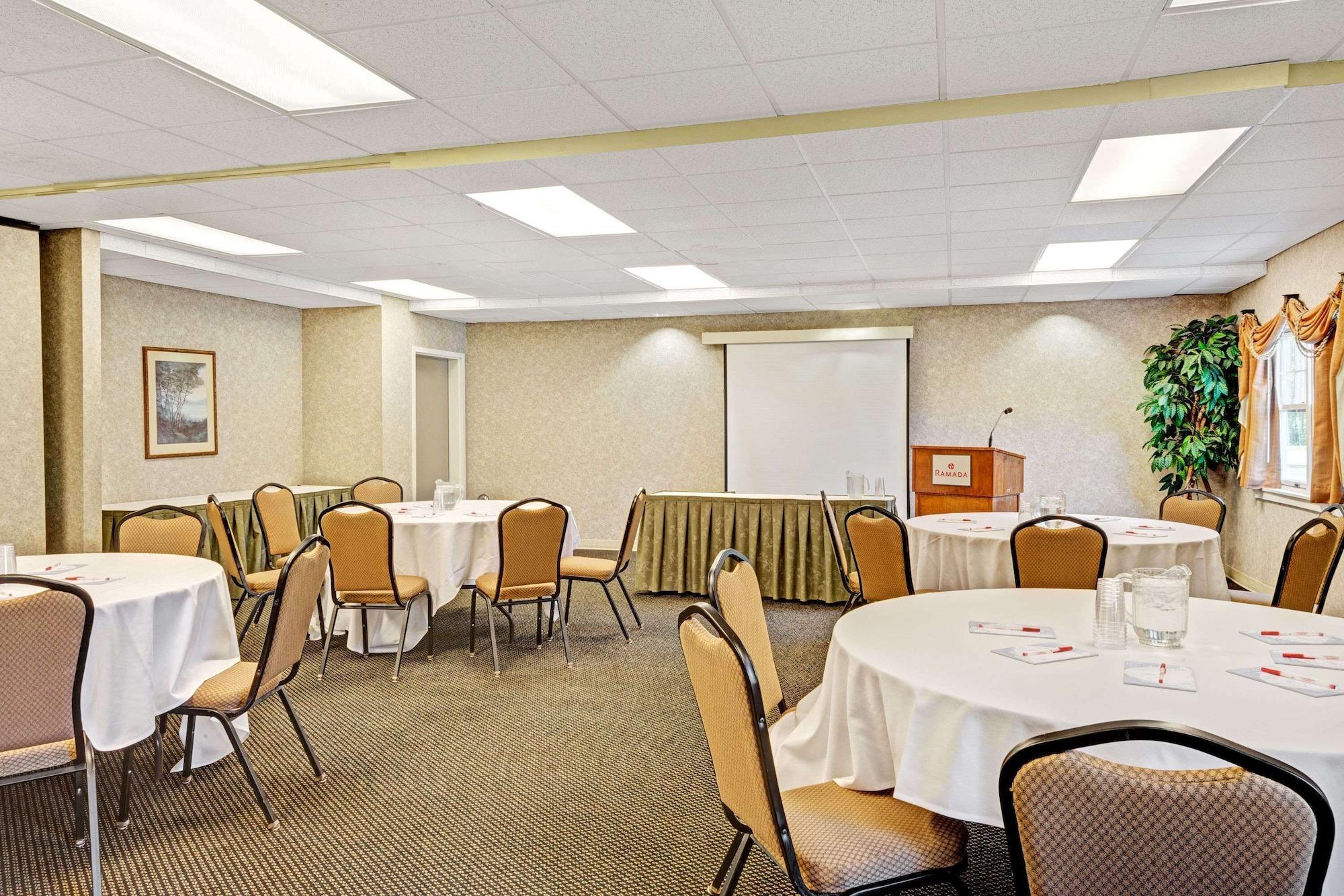 Sala de Reuniones Ramada by Wyndham Saco/Old Orchard Beach Area