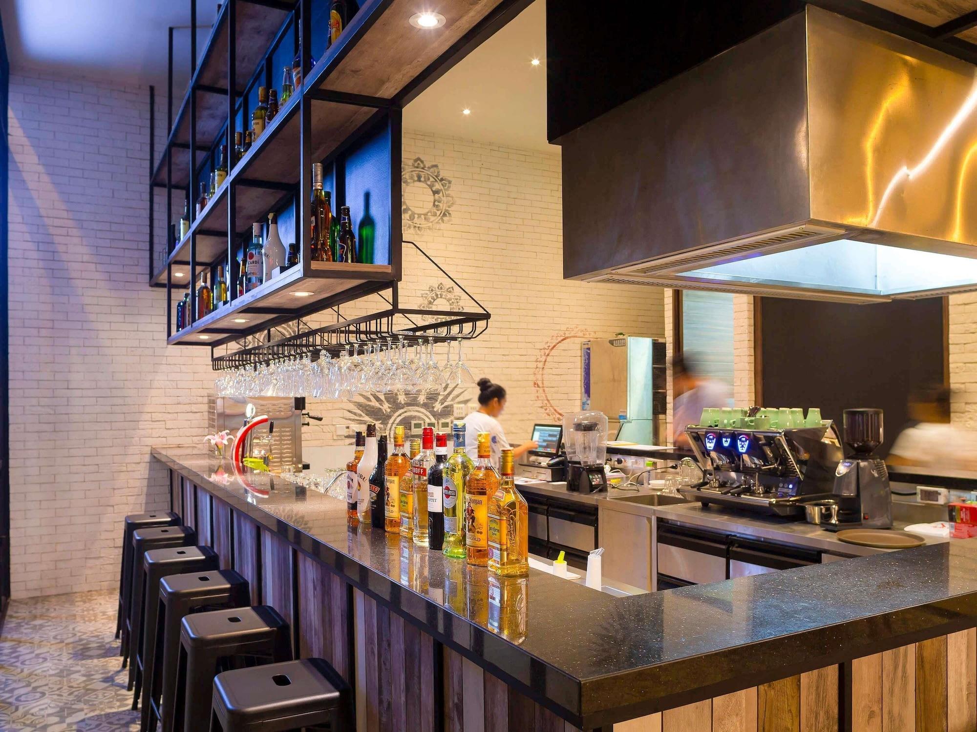 Bar/Salón ibis Styles Siem Reap