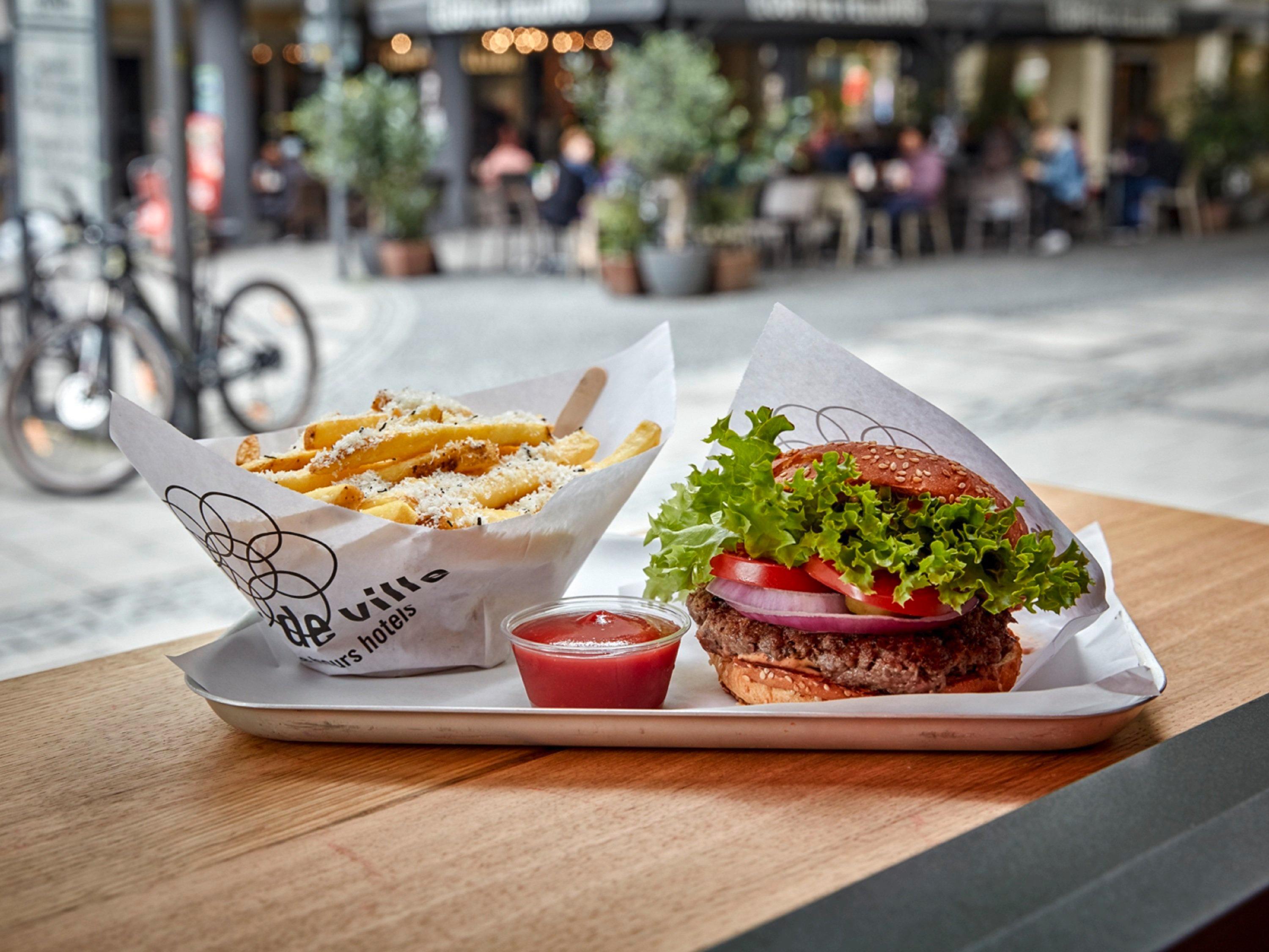 Restaurant 25hours Hotel The Royal Bavarian