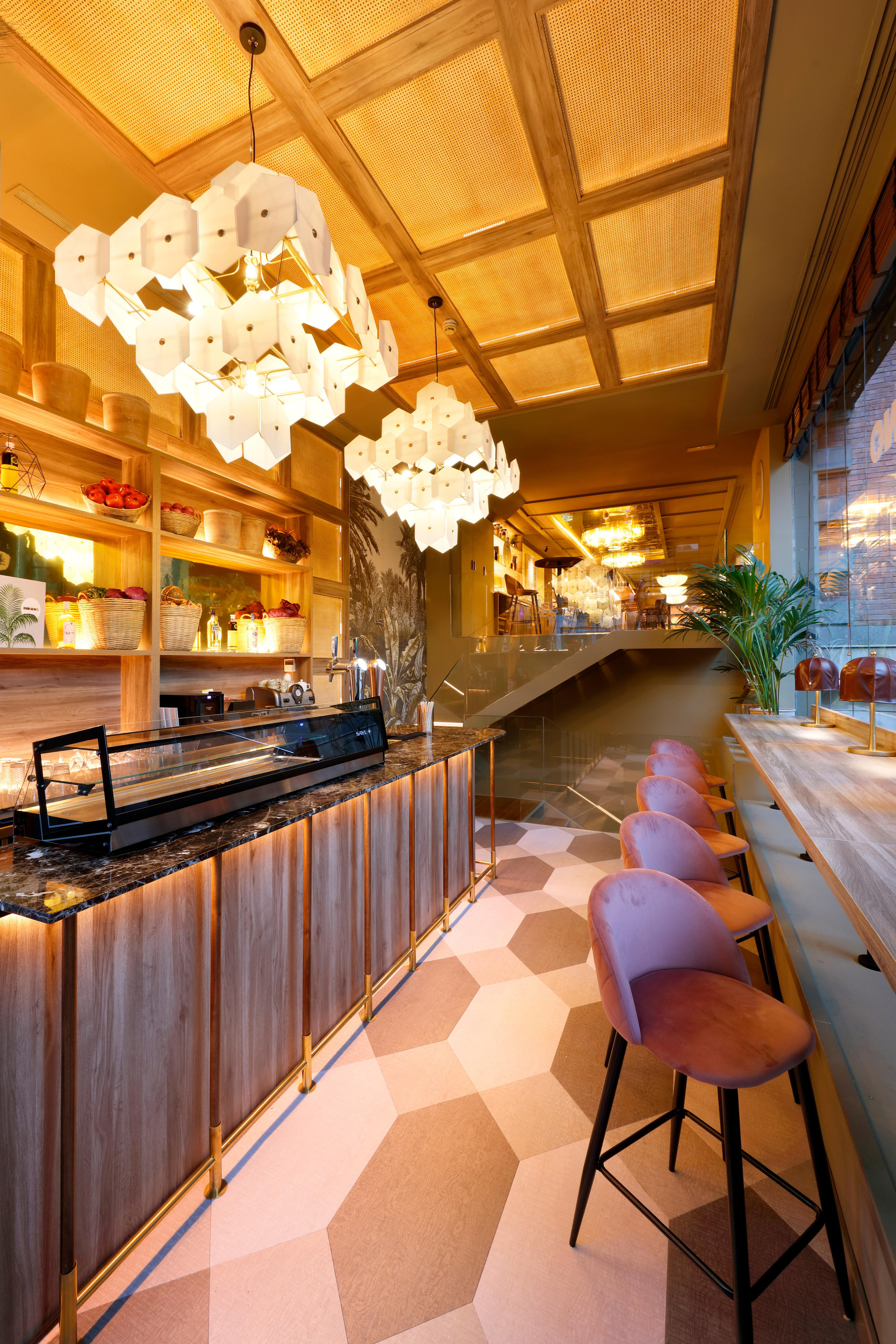 Bar/Salón Barceló Oviedo Cervantes