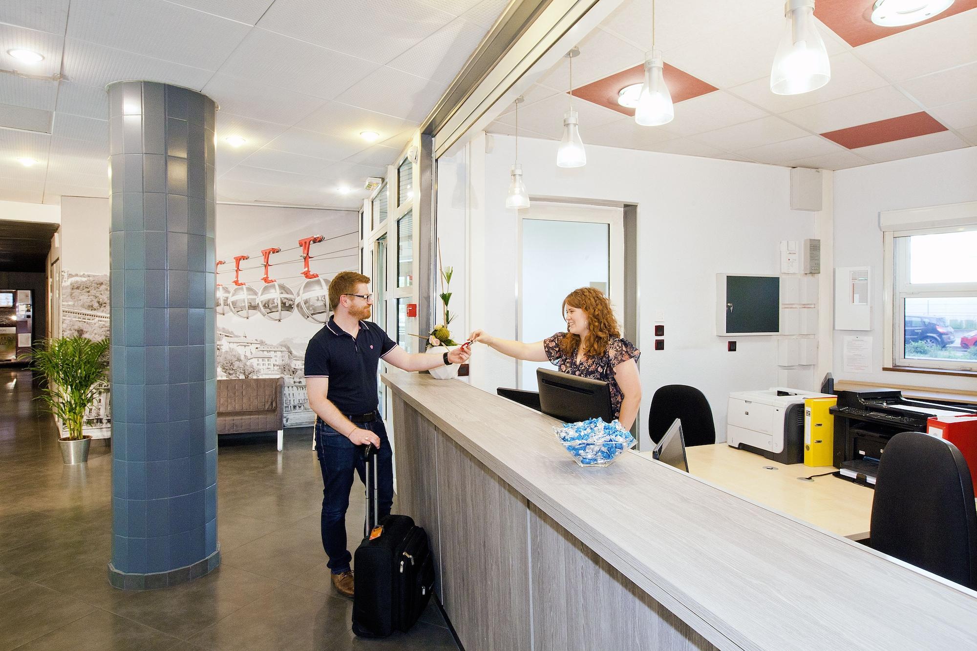 Vista Lobby Séjours & Affaires Grenoble Marie Curie