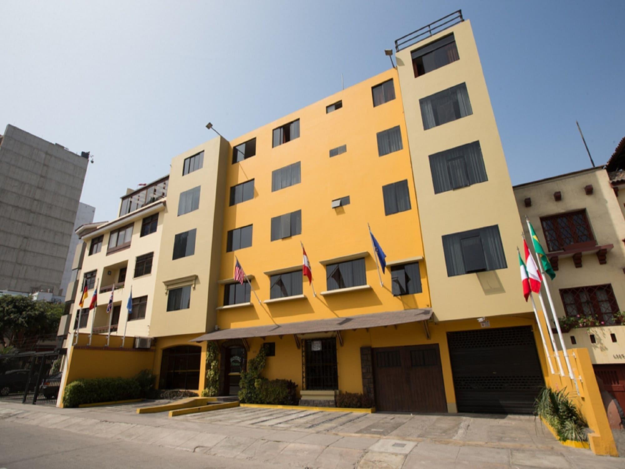 Vista Exterior Hotel Nirvana