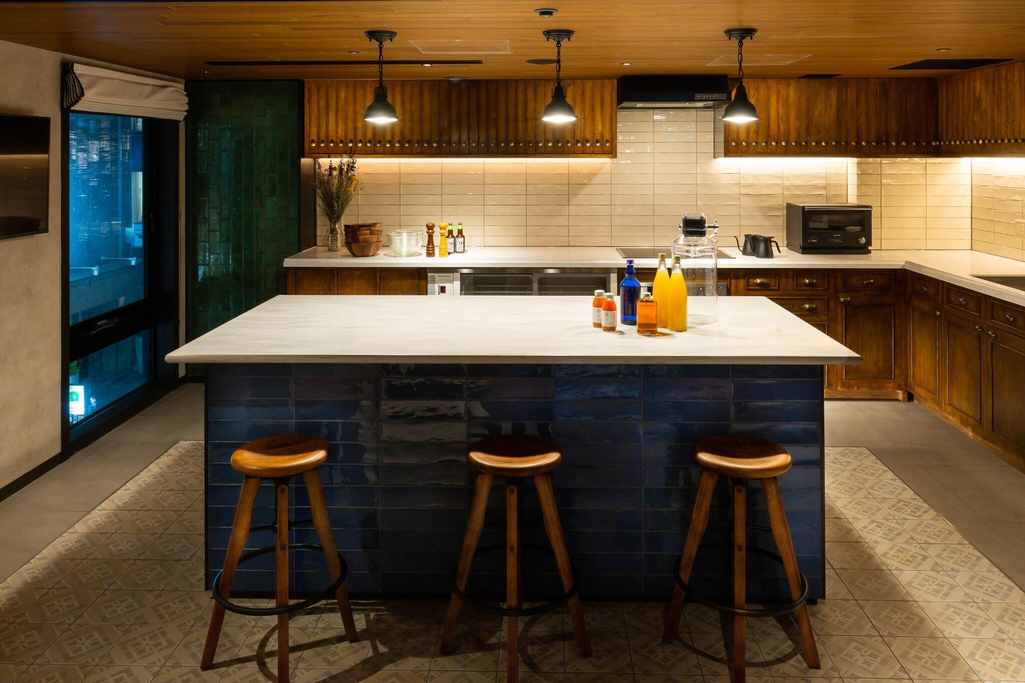 Vista Lobby The Royal Park Canvas - Ginza 8