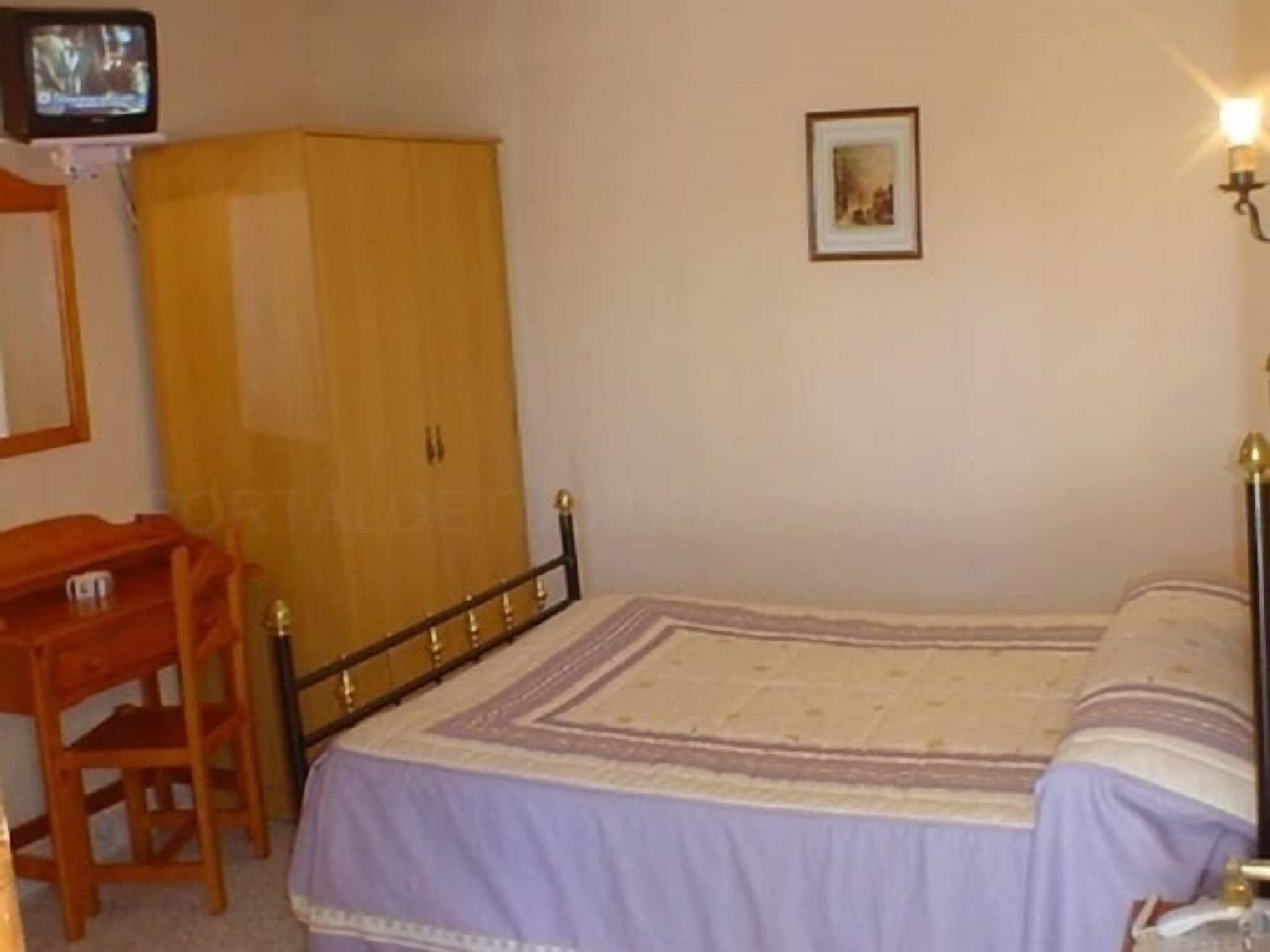 Comodidades del Alojamiento Hostal Las Encinas