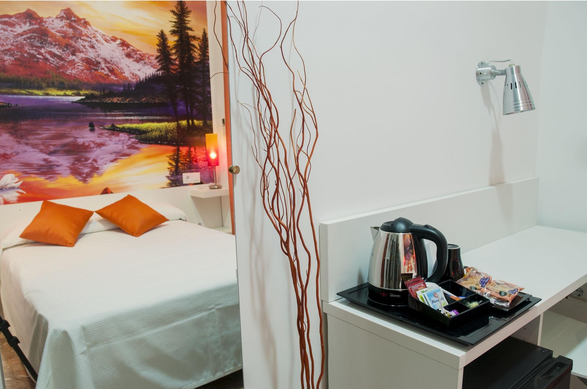 Set de Habitación Hostal Comercial