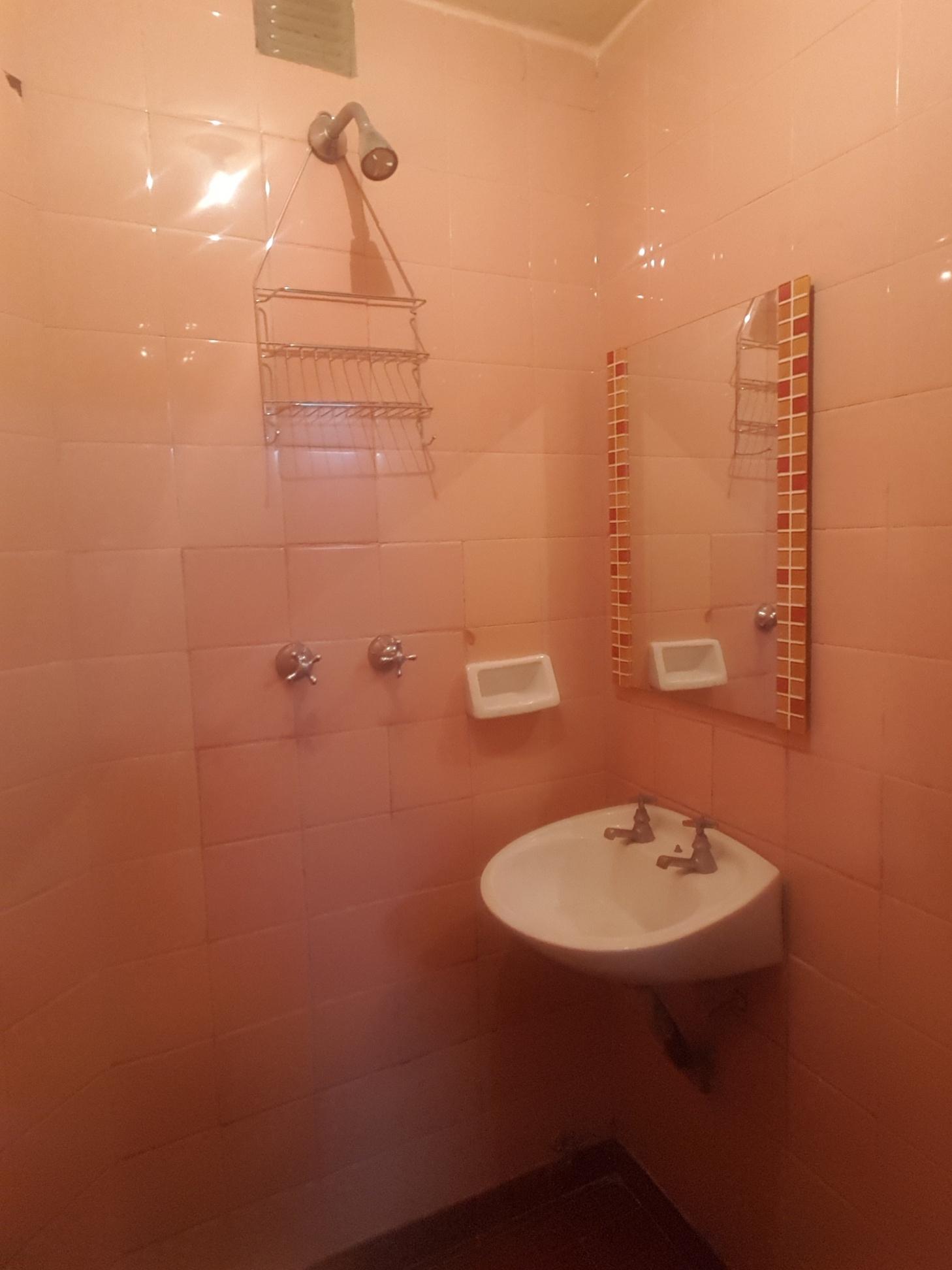Baño Hotel Varela