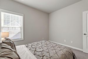 Alquiler Vacacional - Chic Doraville Townhome: Central Location!