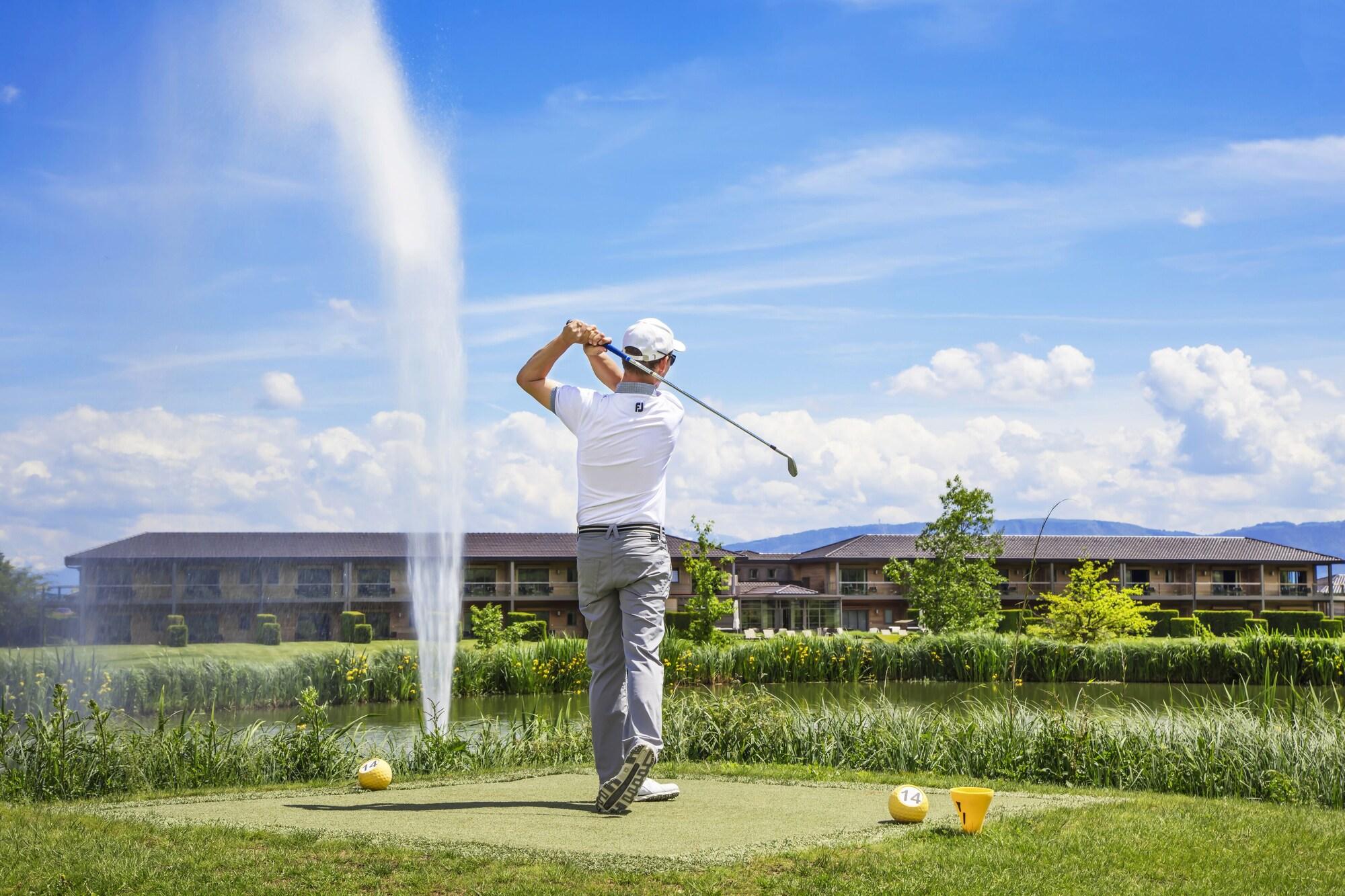 Campo de Golf Jiva Hill Resort - Genève