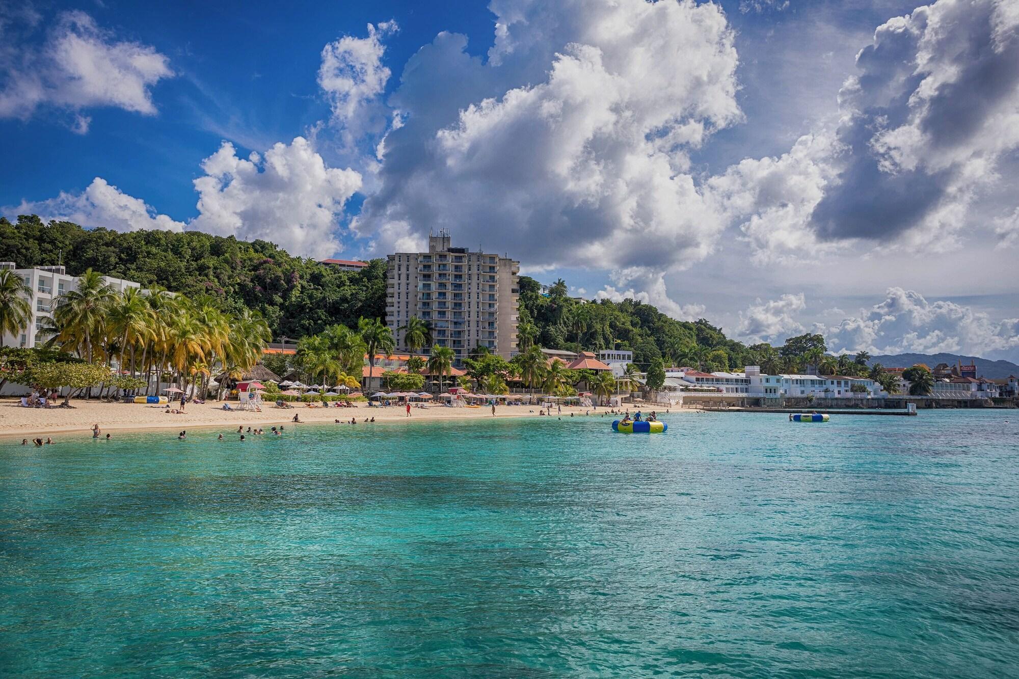 Playa Caribic House Hotel