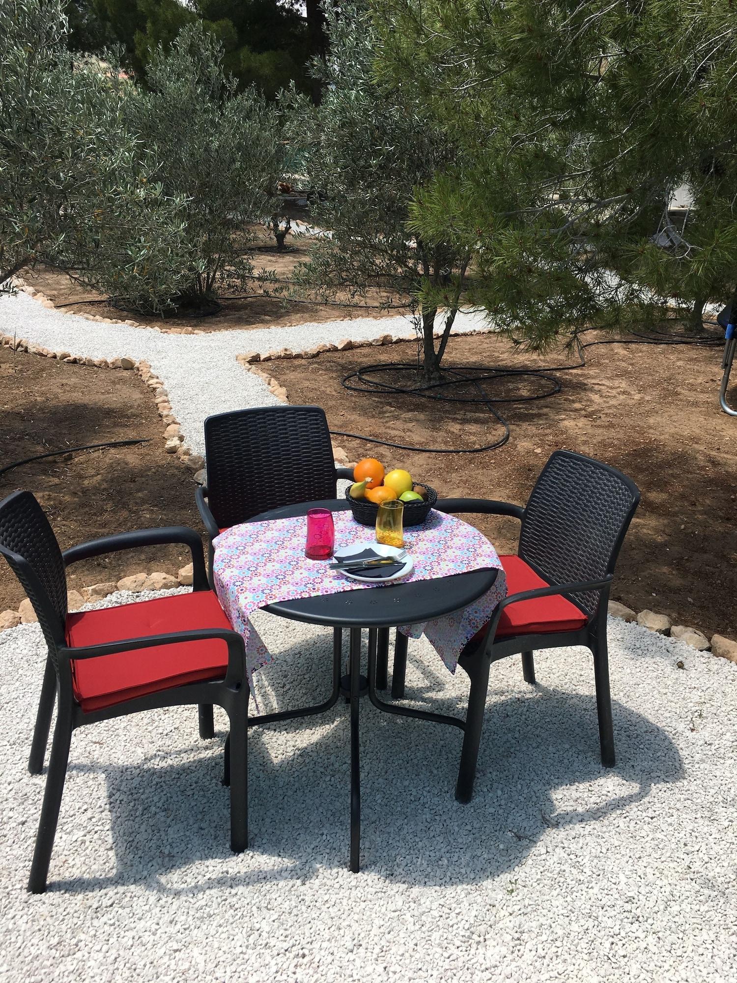 Equipamiento de Habitación Alegría