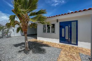 Renta Vacacional - NEW 5BR Villa w Pool Patio Great Location