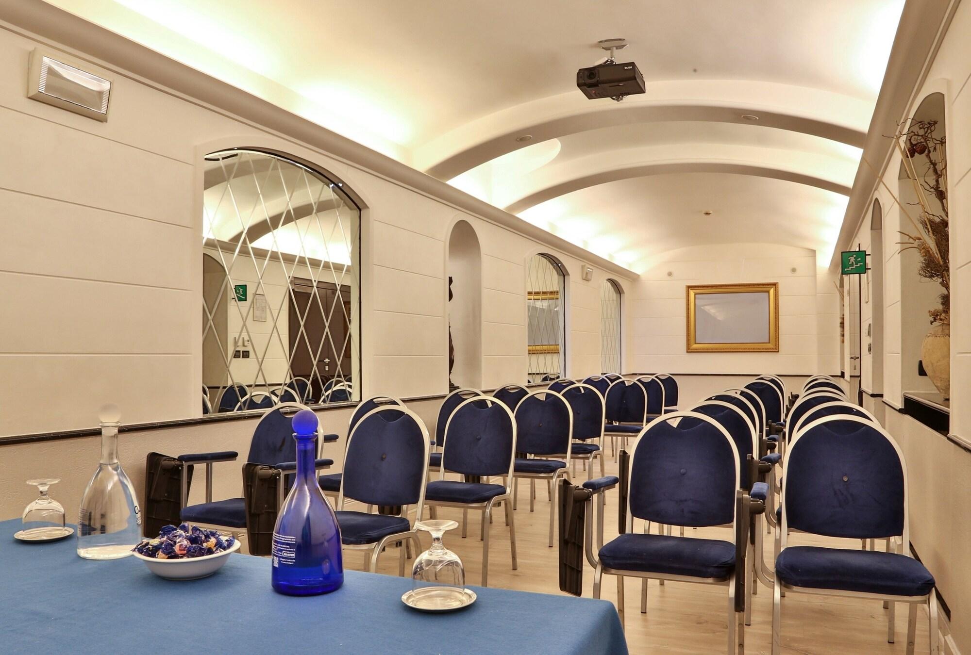 Sala de Reuniones Best Western Plus Hotel Genova