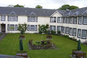 Alojamiento - Green Hotel