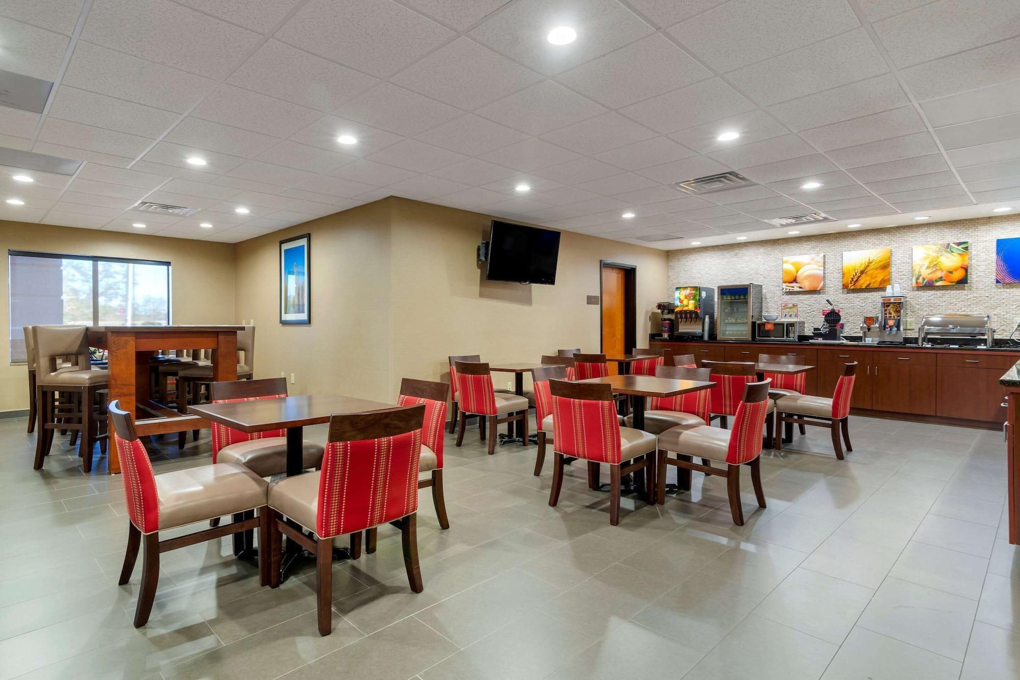 Restaurant Comfort Inn & Suites Montgomery Eastchase