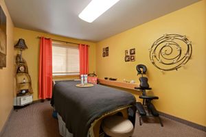 Alojamiento - AmericInn by Wyndham Virginia