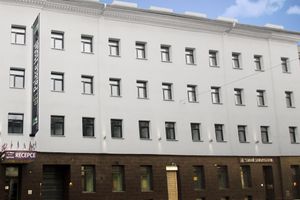 Alojamiento - eFi Palace Hotel