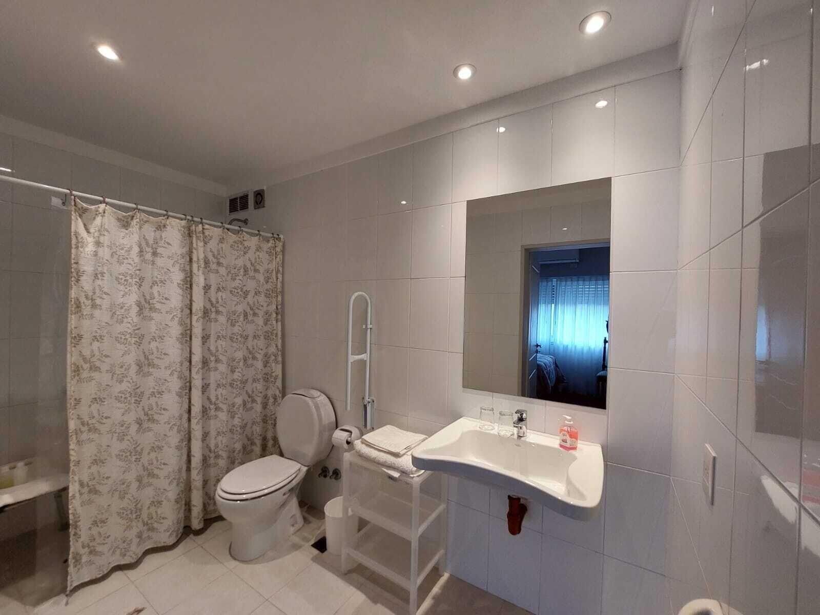 Equipamiento de Habitación Rawson 3840