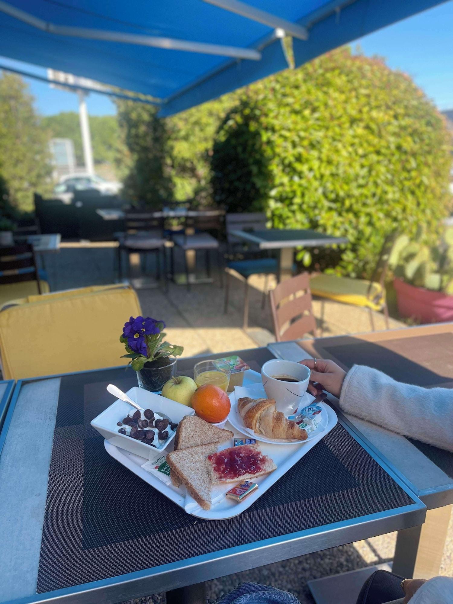 Restaurant Kyriad Direct Montpellier St Jean de Vedas – La Peyrière