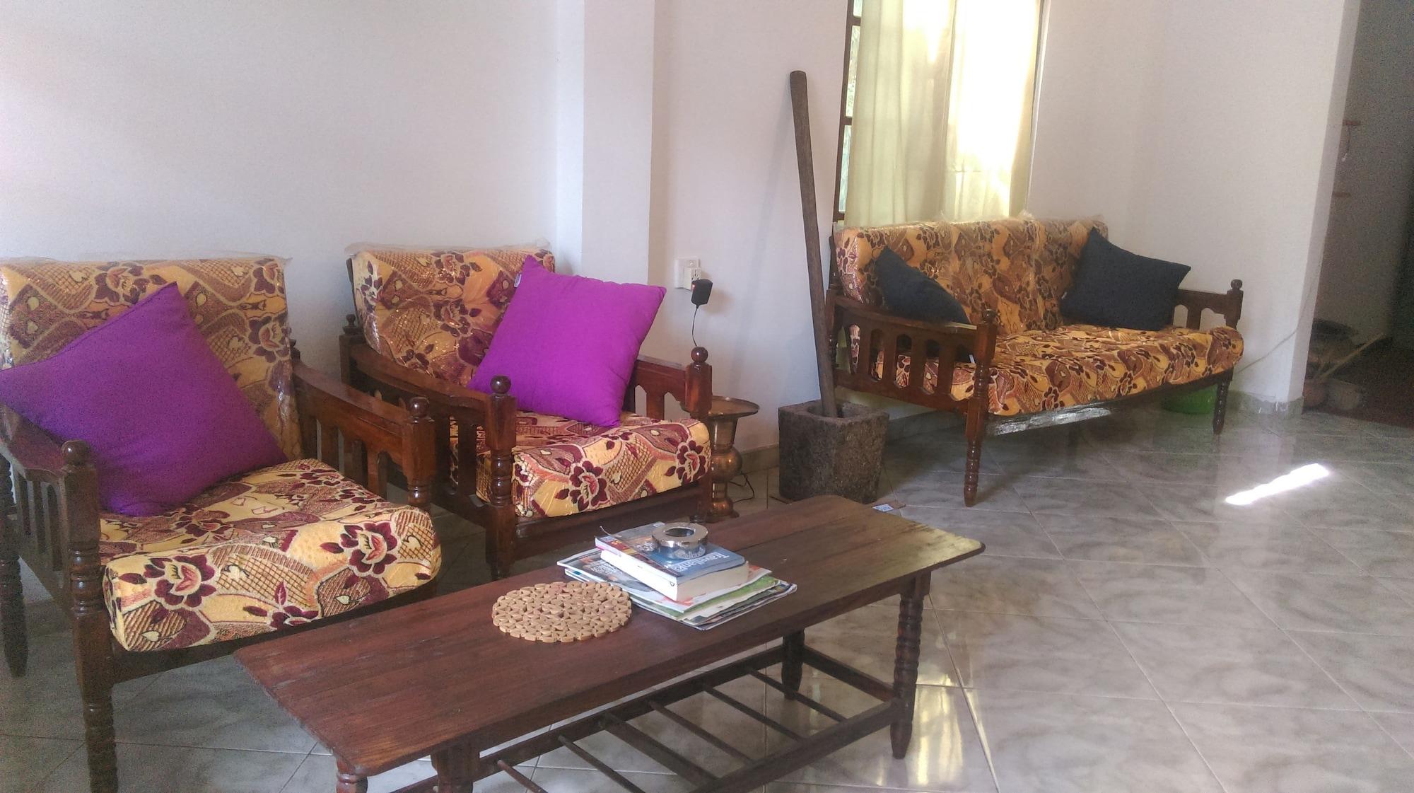 Vista Lobby Aluthgedara Guest House